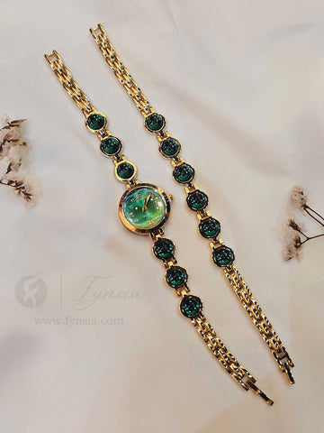 Sabrina Golden Green Round Dial Metal Belt Women's Watch With Bracelet| Fynsia