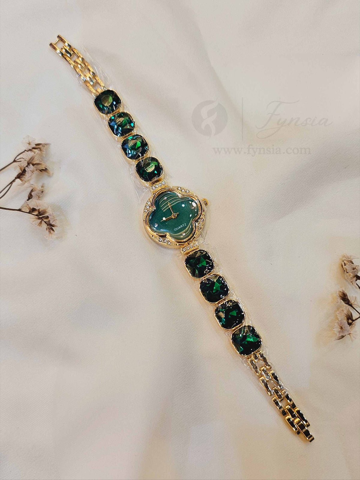 Kashish Golden Green Round Dial Stone Belt Women's Watch | Fynsia