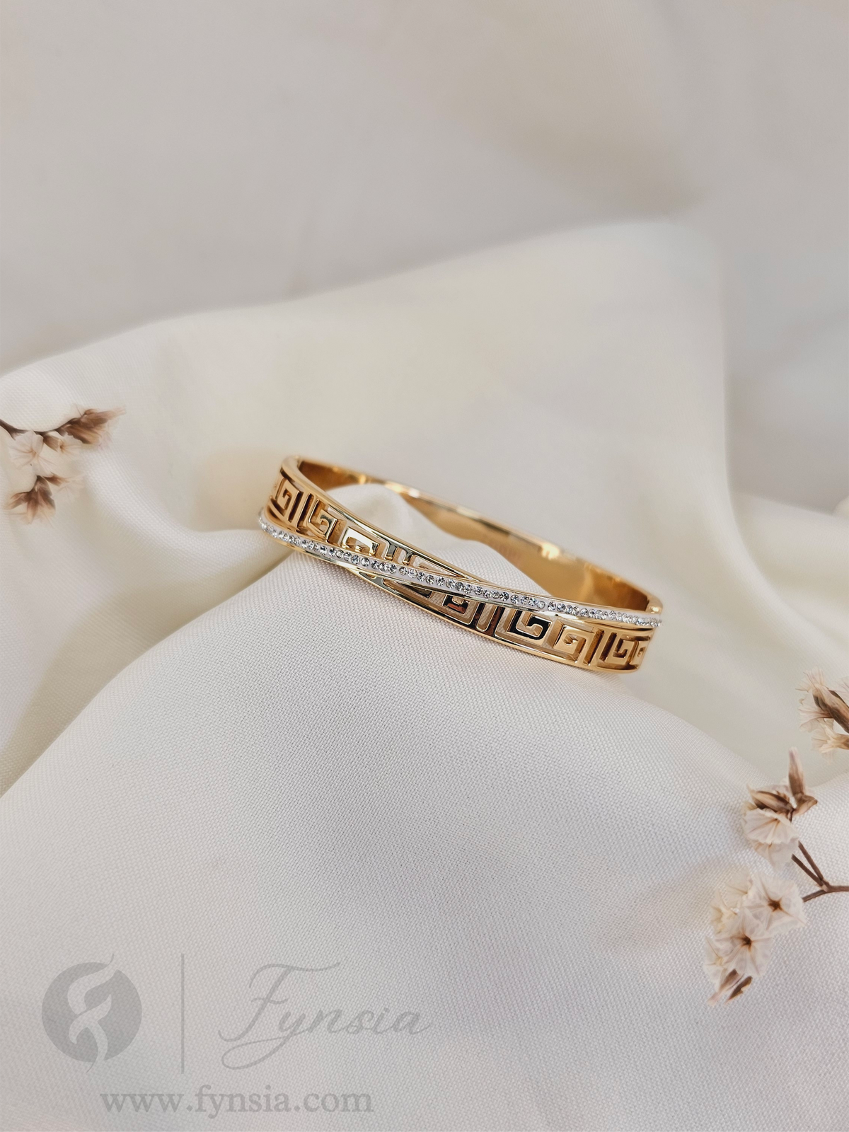 Aria Golden Anti Tarnish Kada – Stainless Steel Bracelet | Fynsia
