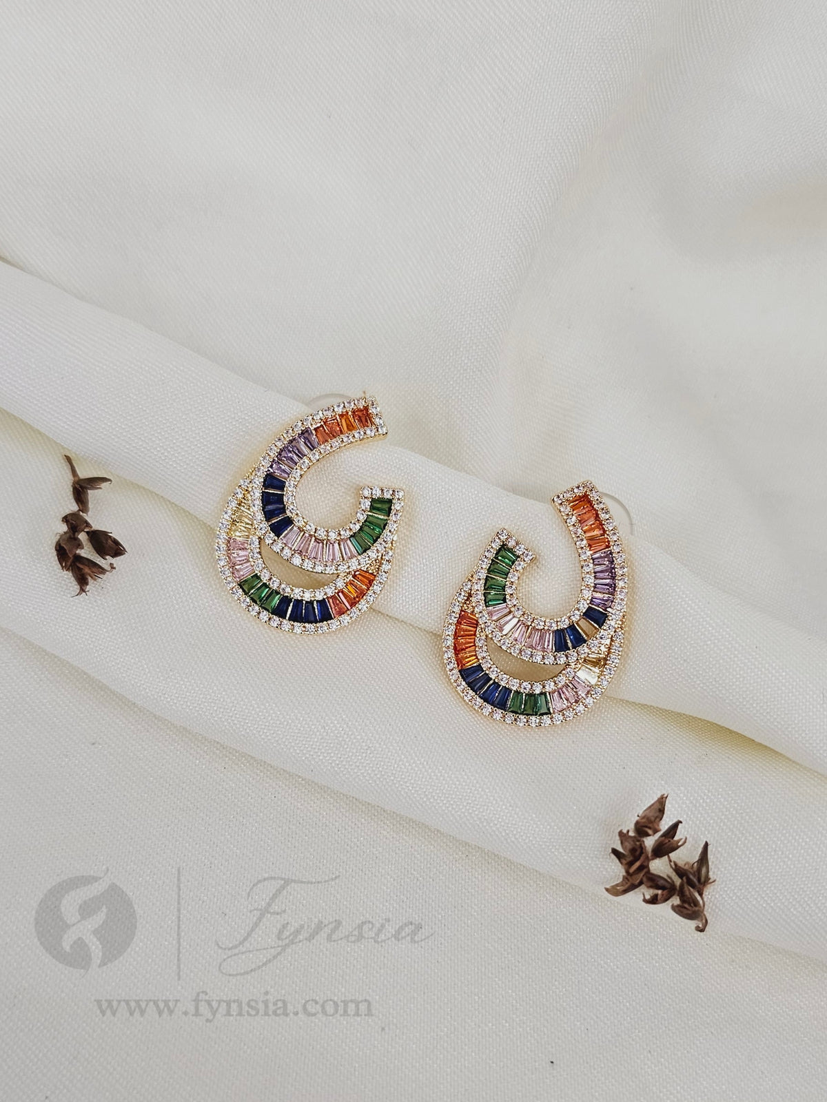 Rehnuma Zirconia Multi Diamond Golden Tone Pendant Chain Set With Earrings | Fynsia