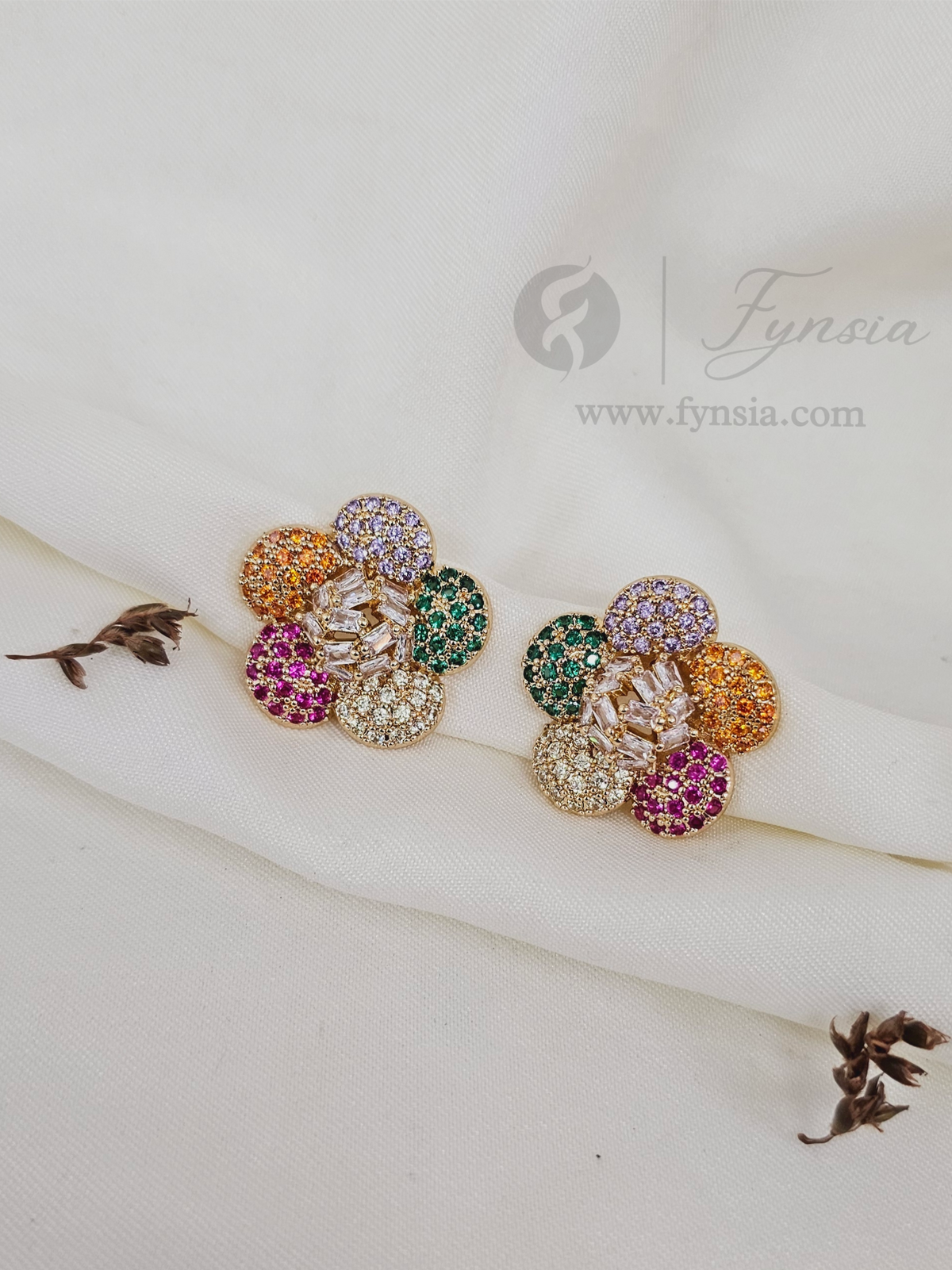 Naaz Zirconia Multi Diamond Golden Tone Pendant Chain Set With Earrings | Fynsia