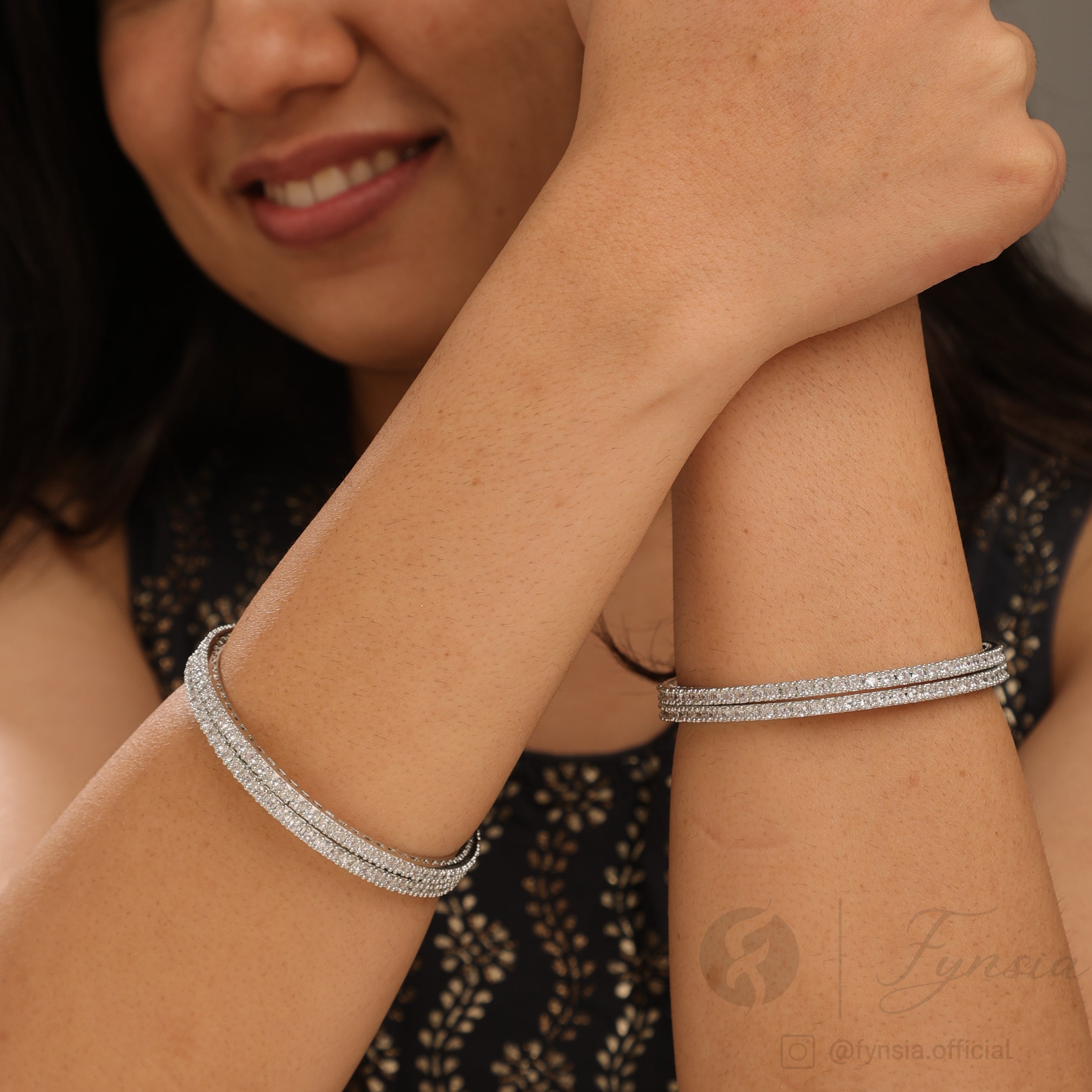 Silver Nisha Solitaire 4pc Bangle Set For Girls And Women