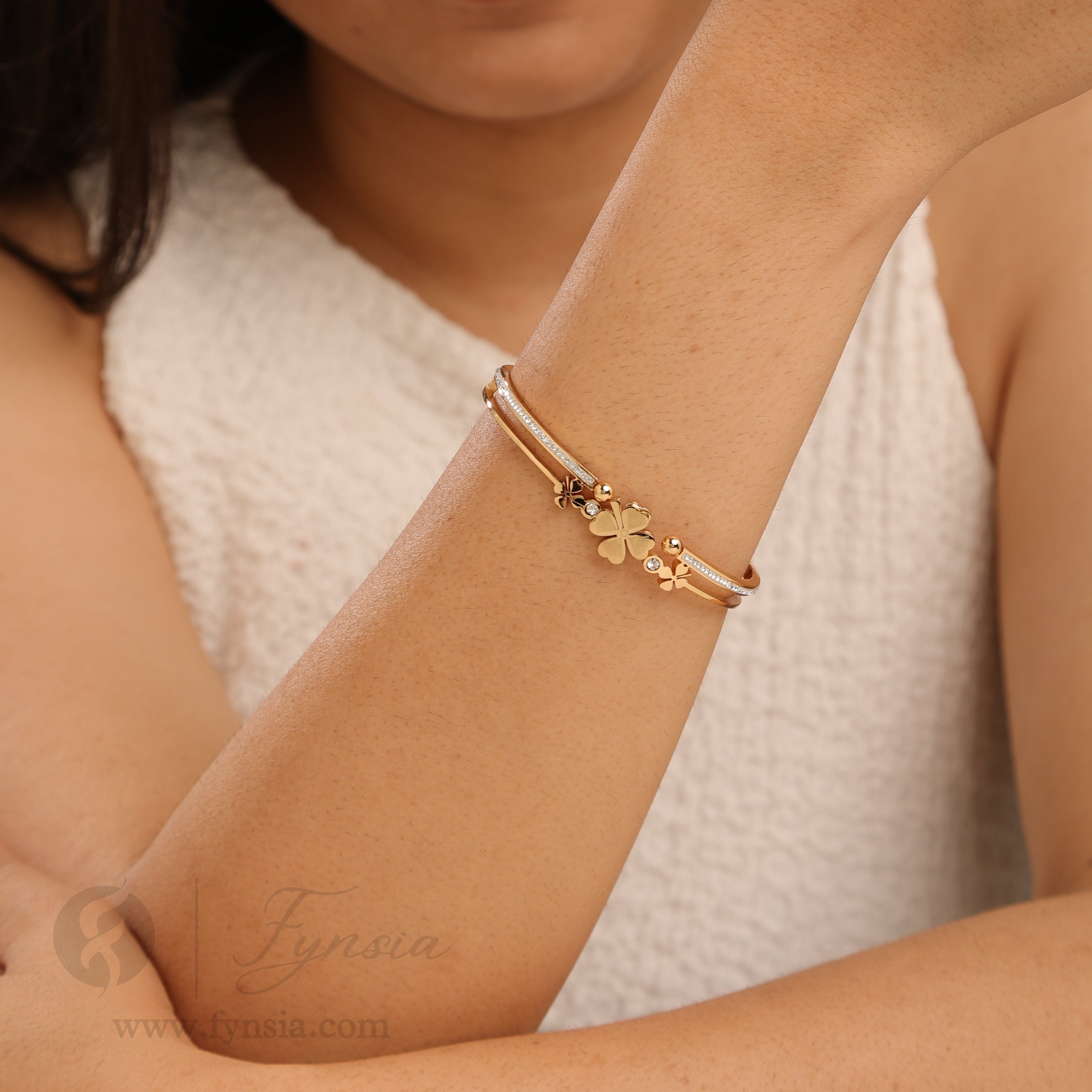 Aarfa Golden Anti Tarnish Kada – Stainless Steel Bracelet | Fynsia