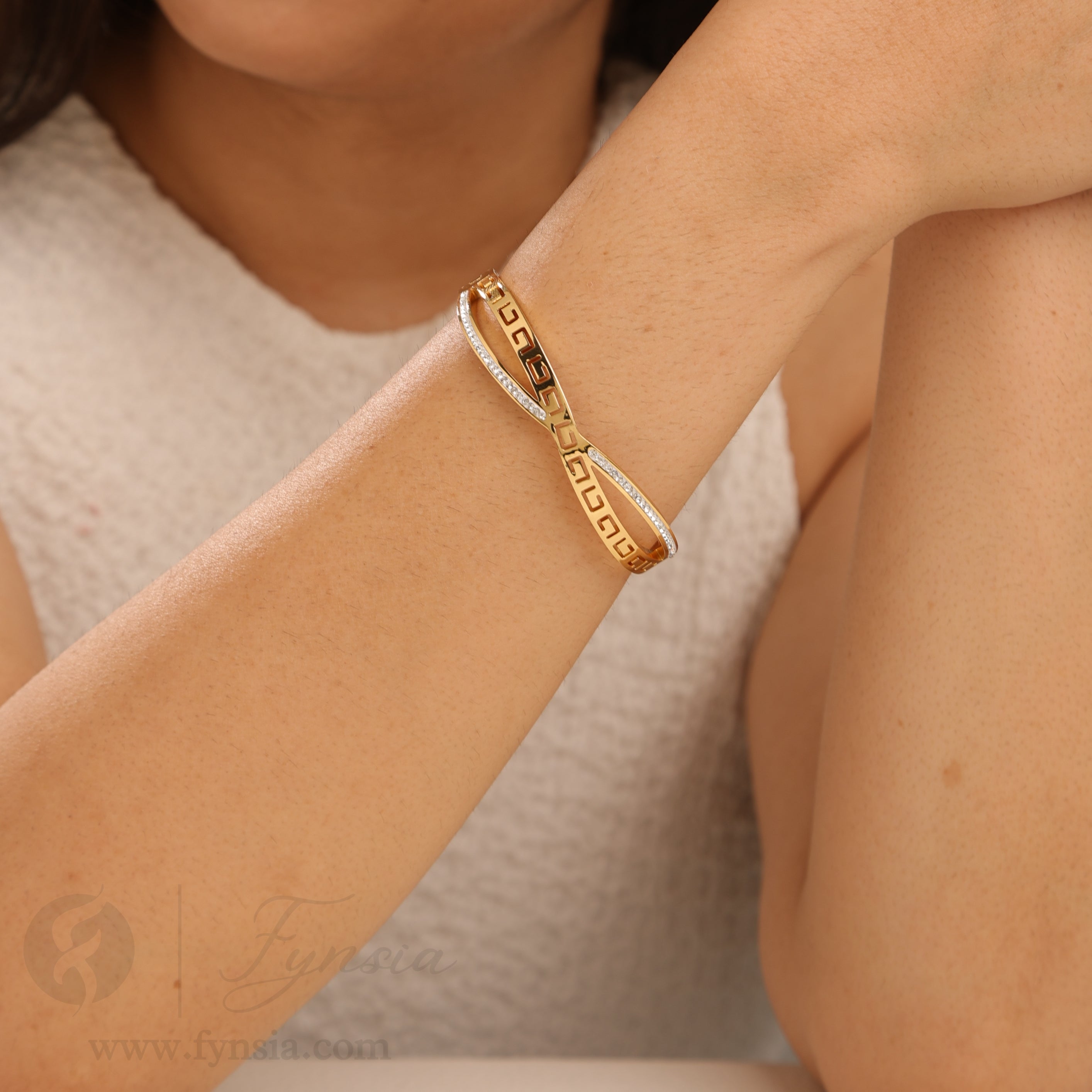 Zehan Golden Anti Tarnish Kada – Stainless Steel Bracelet | Fynsia