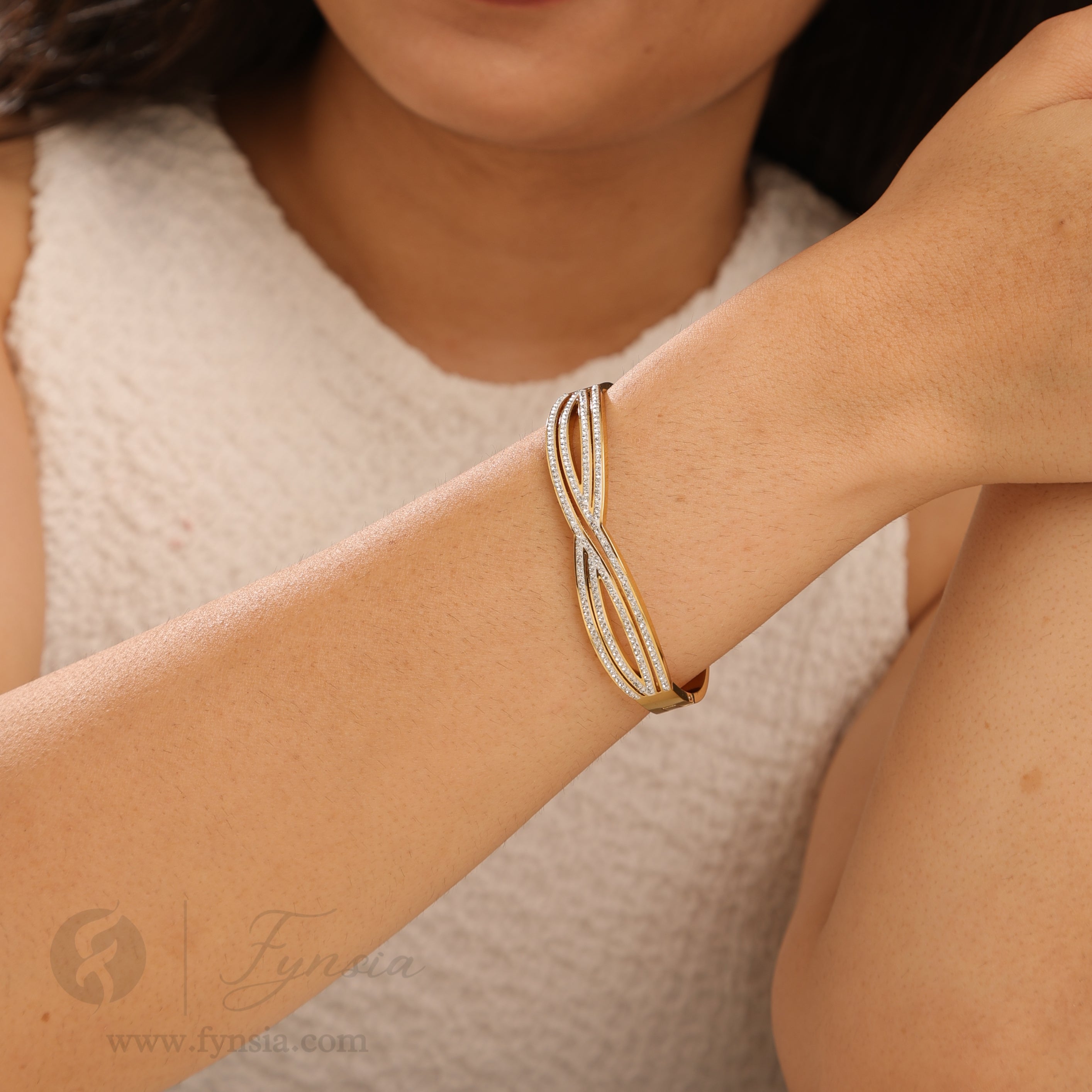 Irene Golden Anti Tarnish Kada – Stainless Steel Bracelet | Fynsia