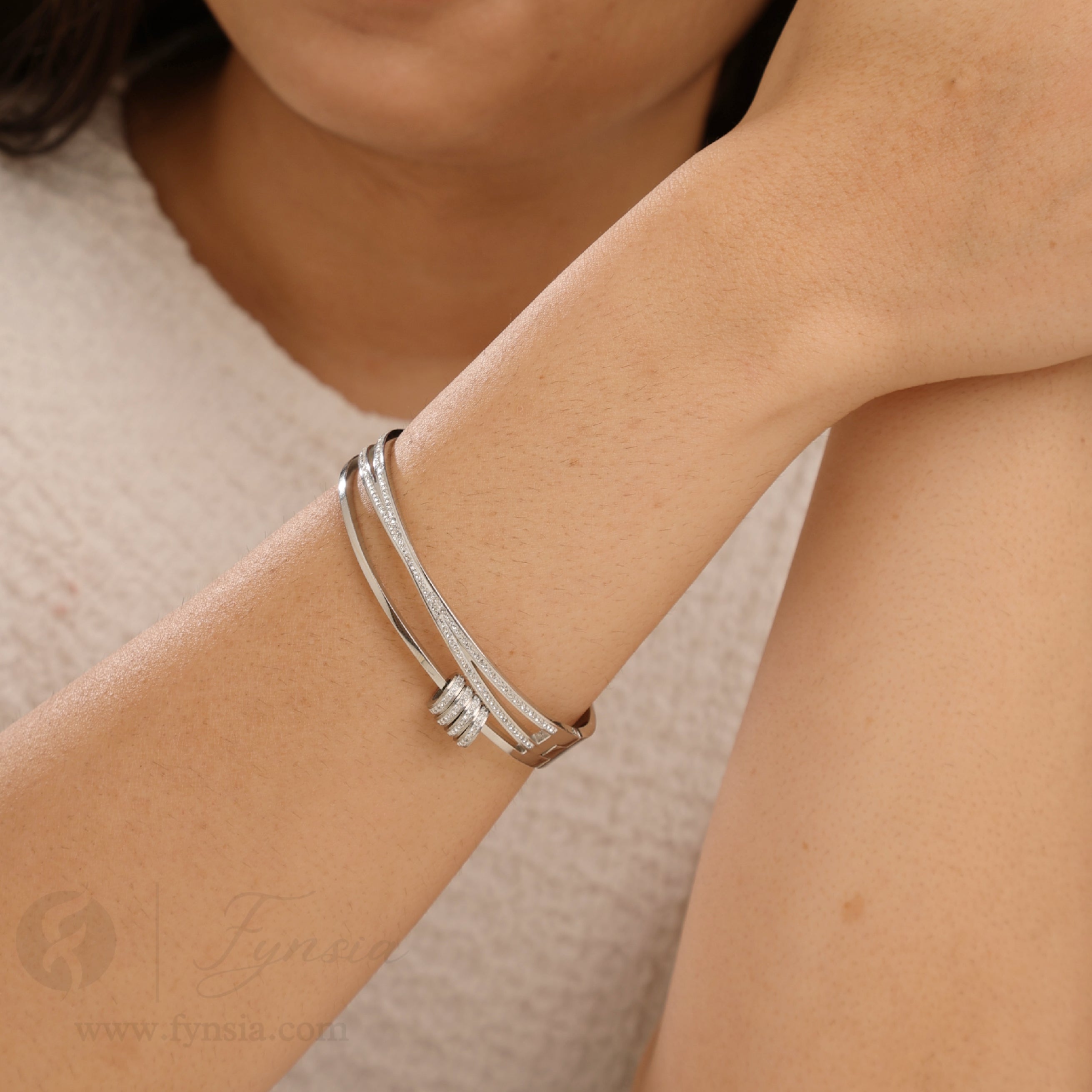 Zivah Silver Anti Tarnish Kada – Stainless Steel Bracelet | Fynsia