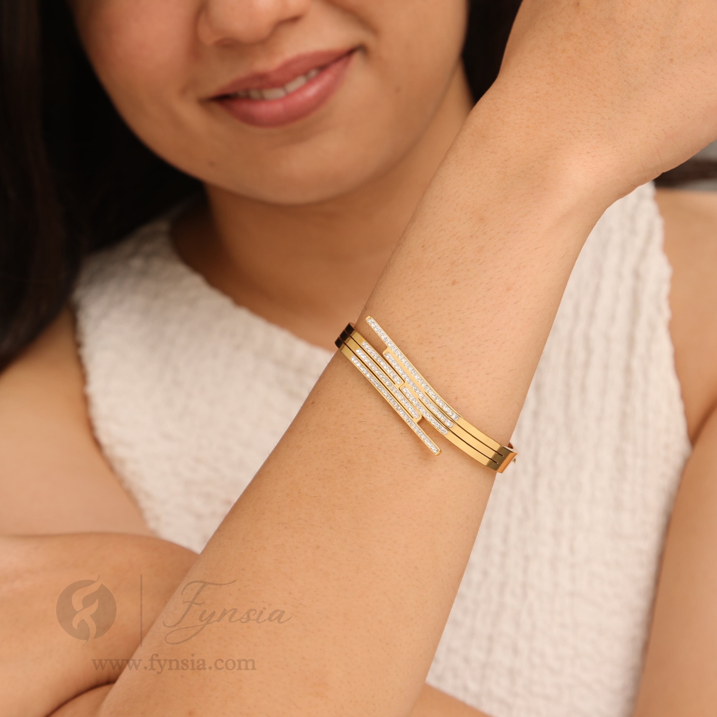 Esha Golden Anti Tarnish Kada – Stainless Steel Bracelet | Fynsia