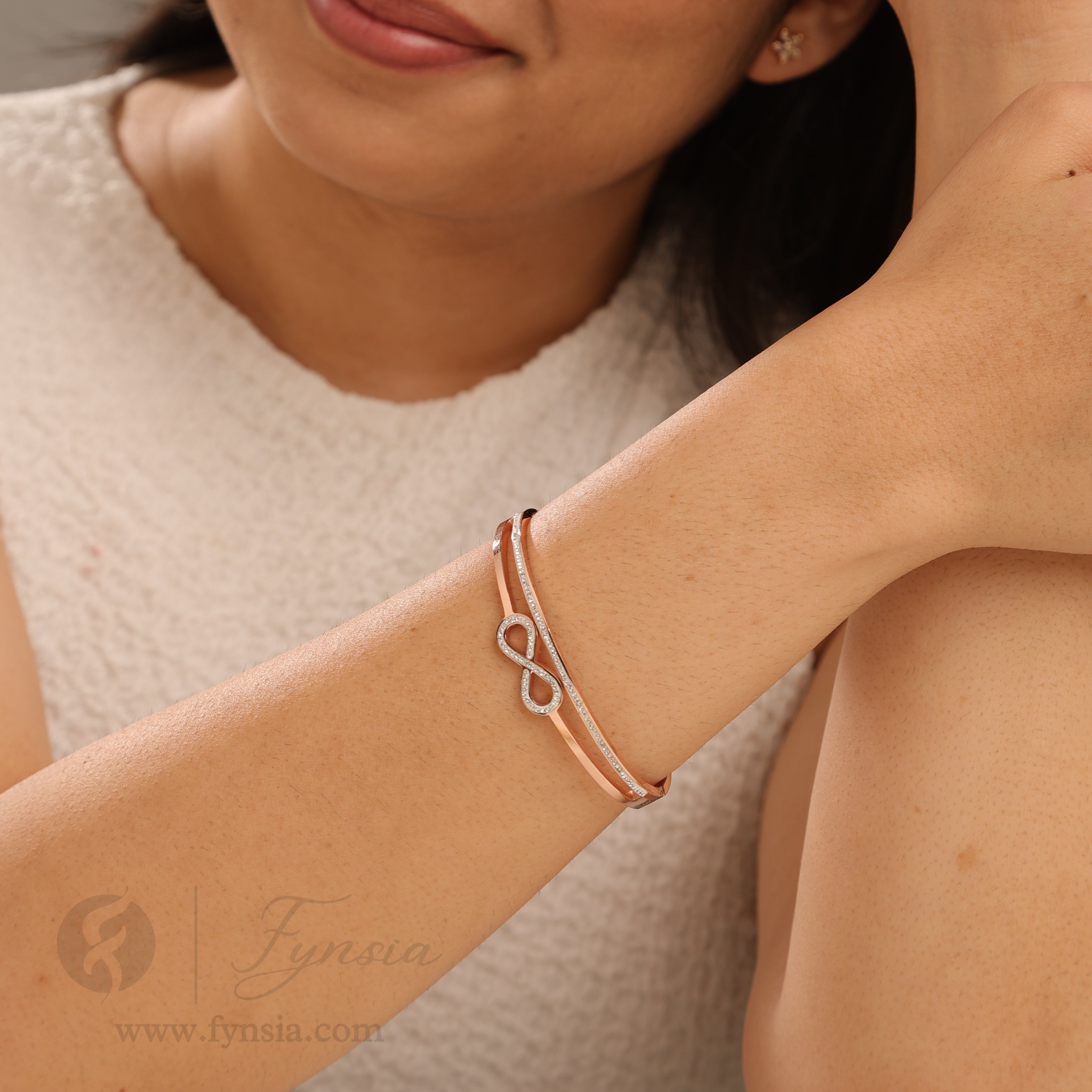 Ilyana Rosegold Anti Tarnish Kada – Stainless Steel Bracelet | Fynsia