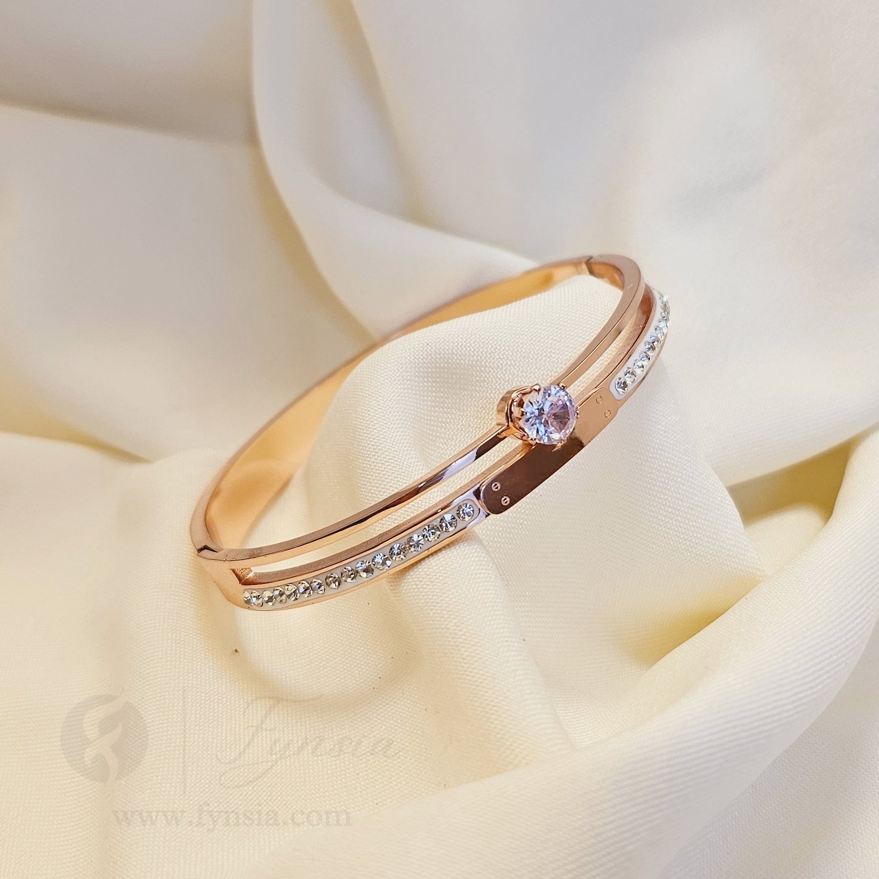 Vihana Rosegold Anti Tarnish Kada – Stainless Steel Bracelet | Fynsia