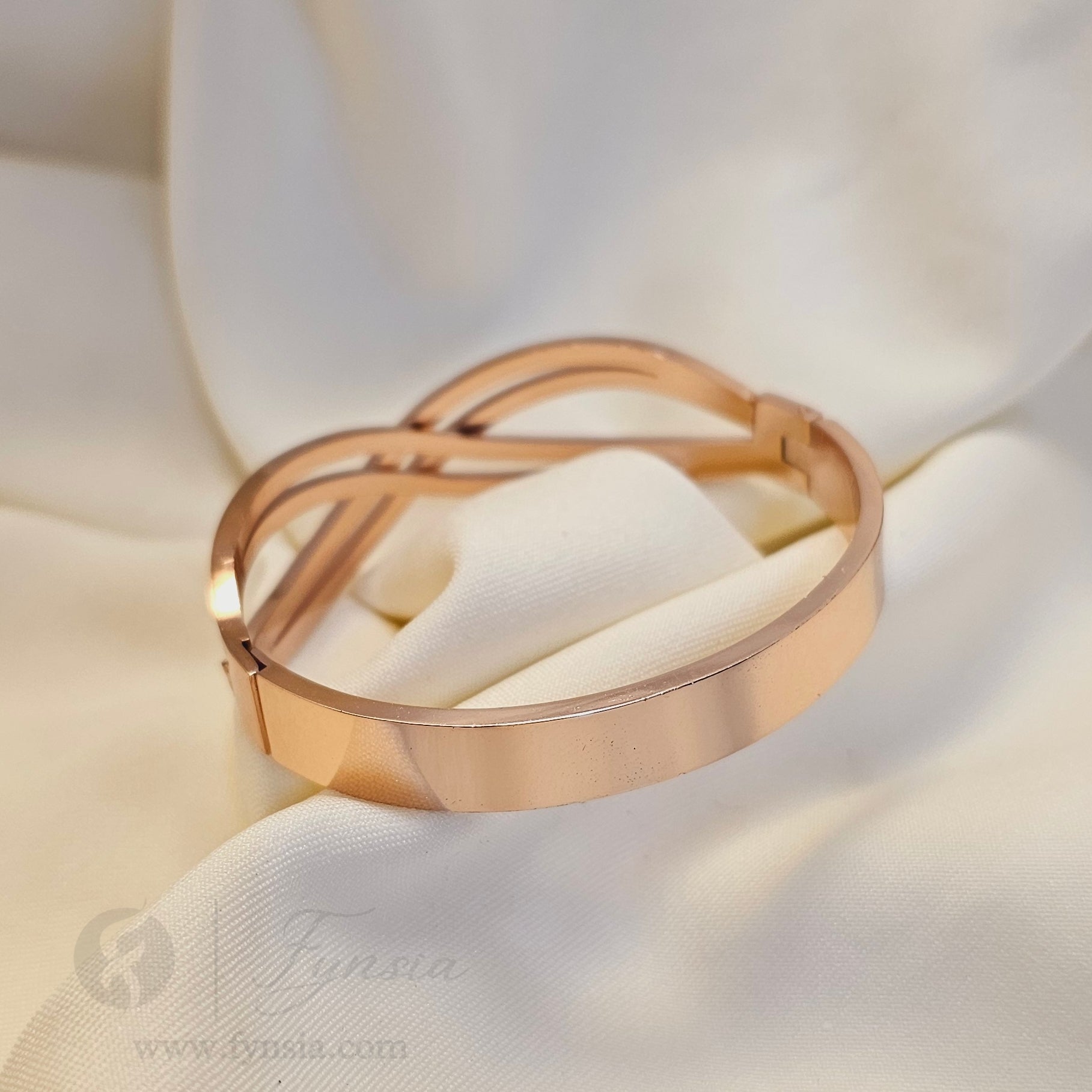 Fariha Rosegold Anti Tarnish Kada – Stainless Steel Bracelet | Fynsia