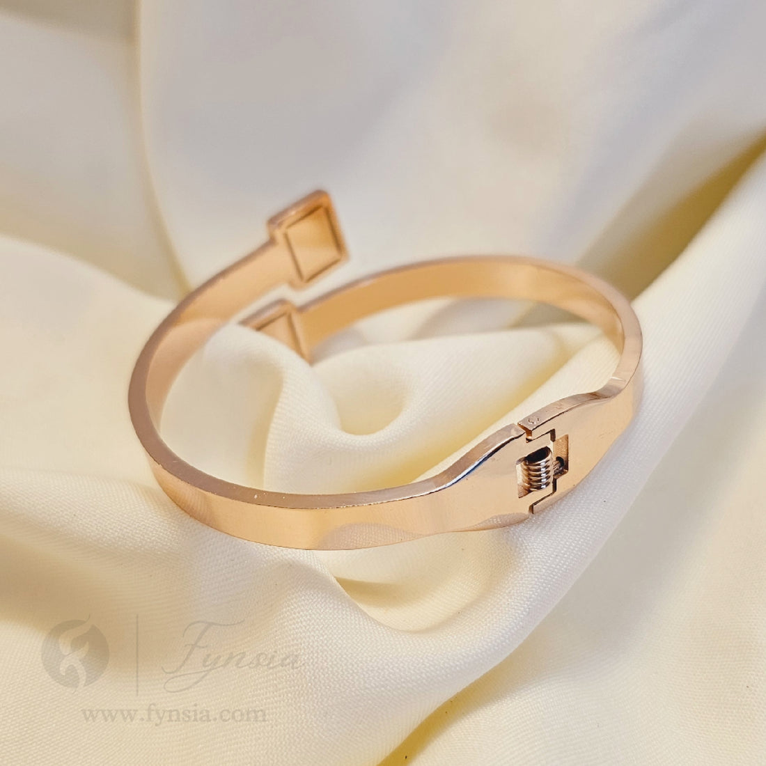 Krisha Rosegold Anti Tarnish Kada – Stainless Steel Bracelet | Fynsia