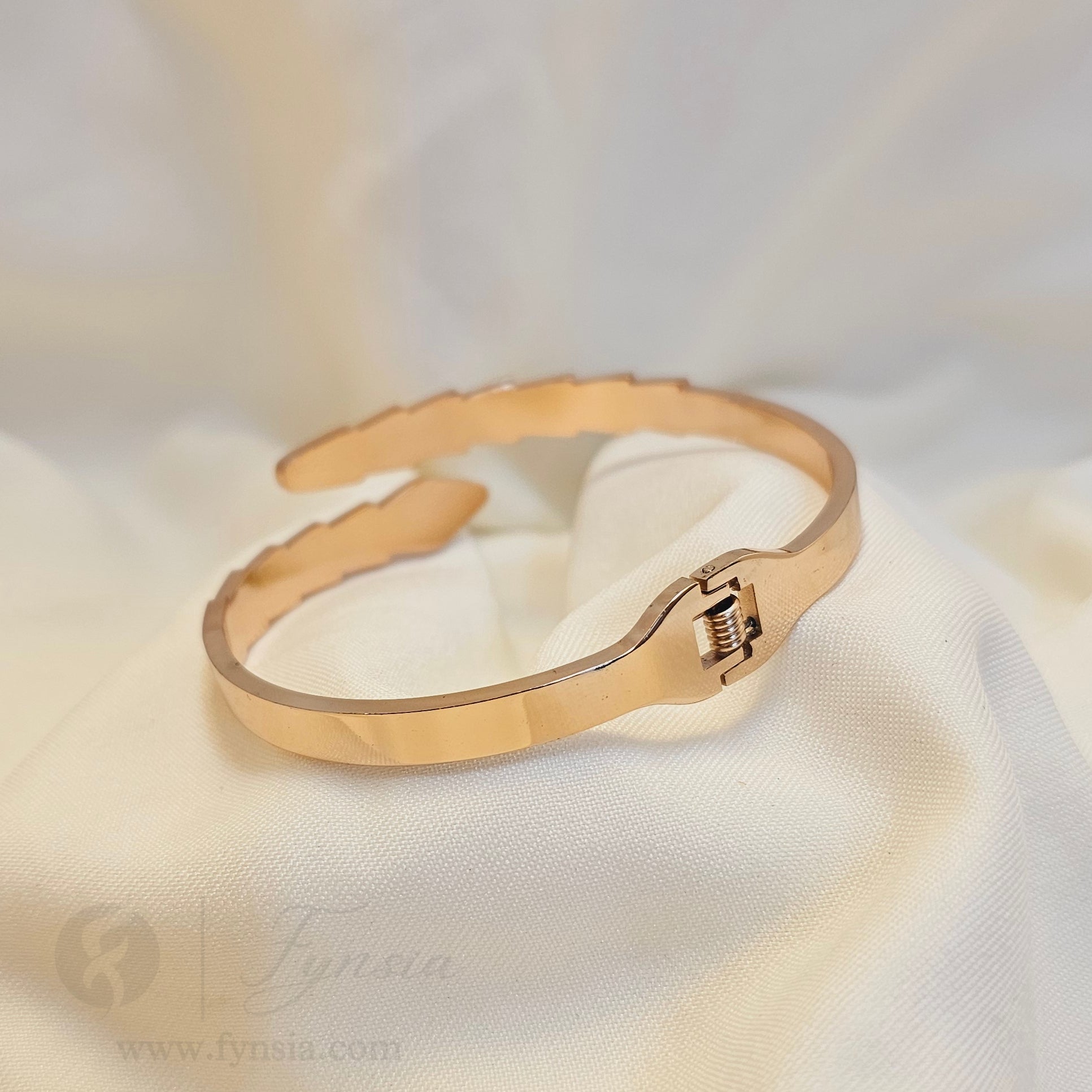 Nysa Rosegold Anti Tarnish Kada – Stainless Steel Bracelet | Fynsia