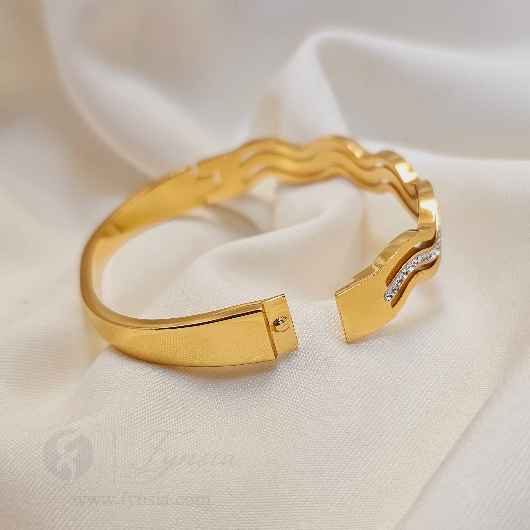 Fatema Golden Anti Tarnish Kada – Stainless Steel Bracelet | Fynsia