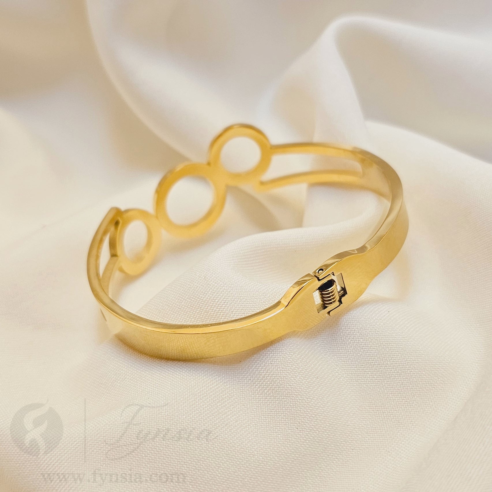 Ashley Golden Anti Tarnish Kada – Stainless Steel Bracelet | Fynsia