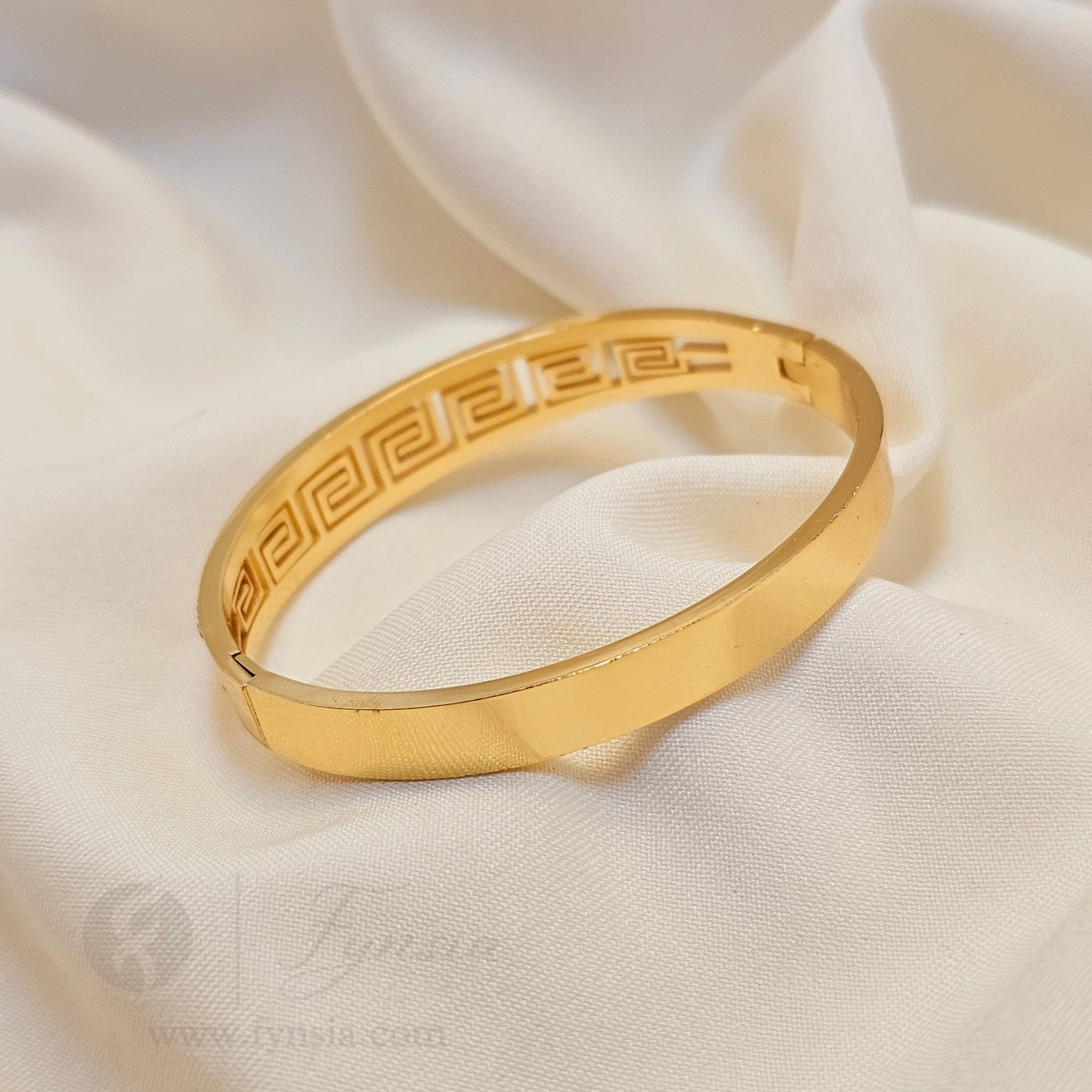 Candice Golden Anti Tarnish Kada – Stainless Steel Bracelet | Fynsia