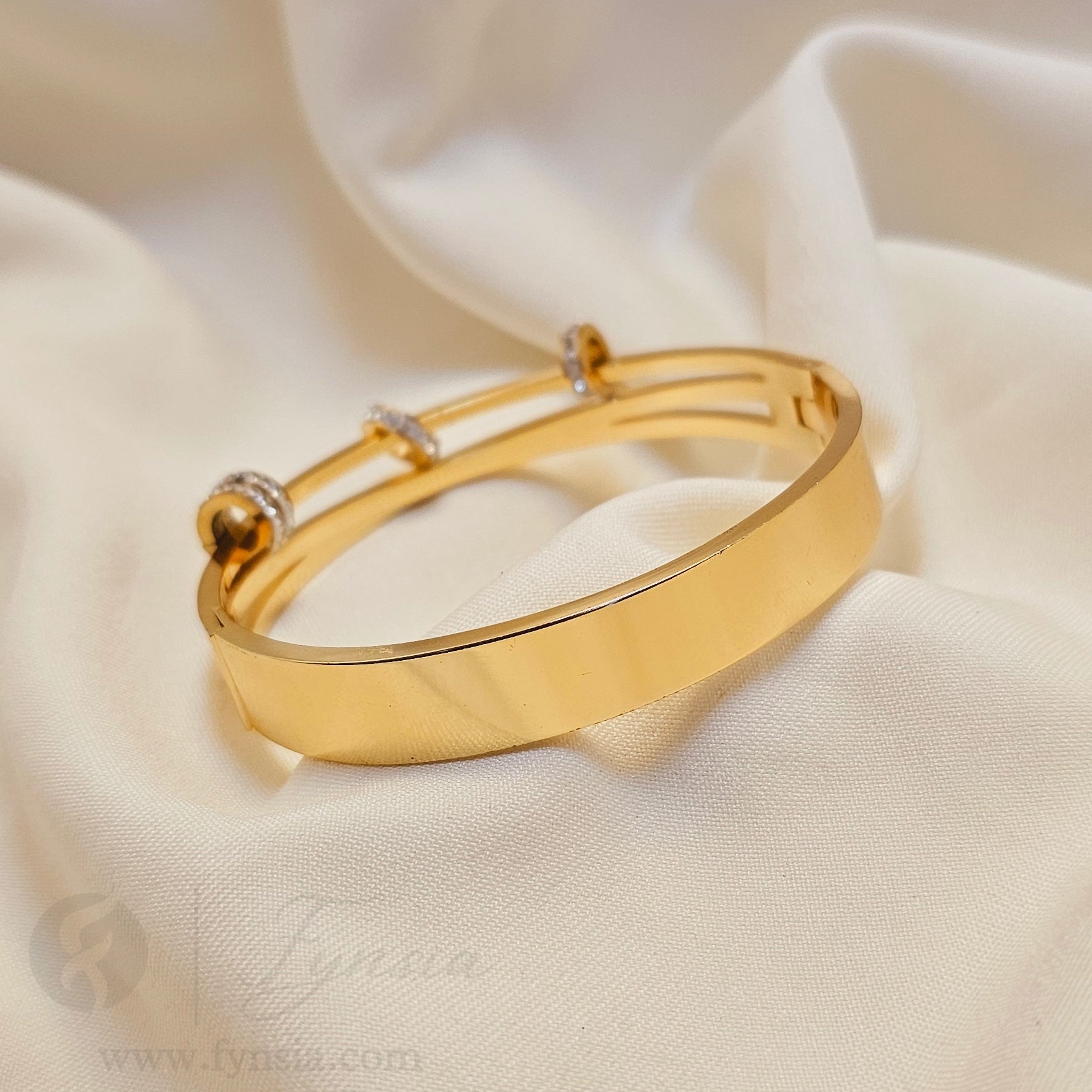 Serene Golden Anti Tarnish Kada – Stainless Steel Bracelet | Fynsia