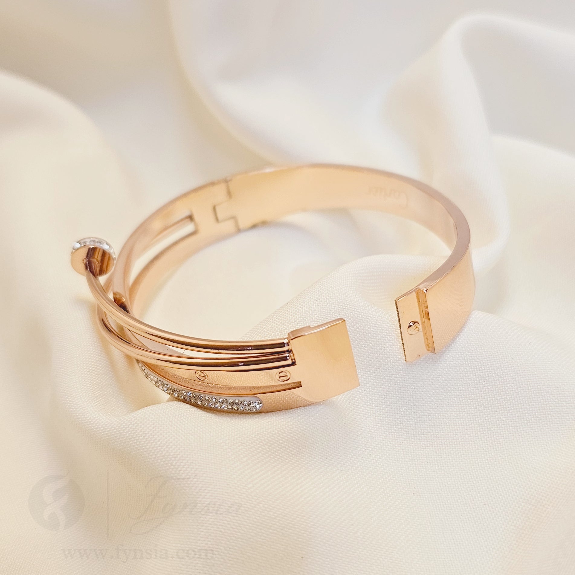 Tanisha Rosegold Anti Tarnish Kada – Stainless Steel Bracelet | Fynsia