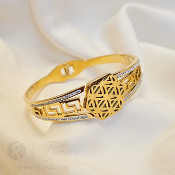 Ishita Golden Anti Tarnish Kada – Stainless Steel Bracelet | Fynsia