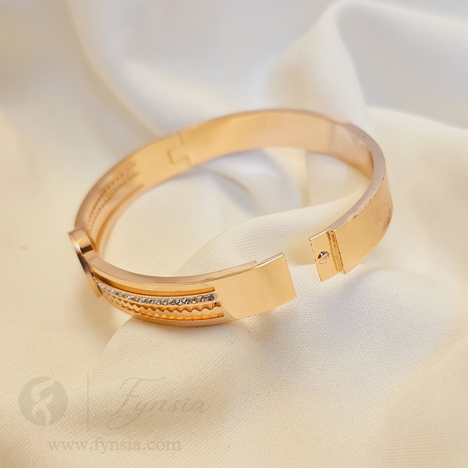 Zarina Rosegold Anti Tarnish Kada – Stainless Steel Bracelet | Fynsia