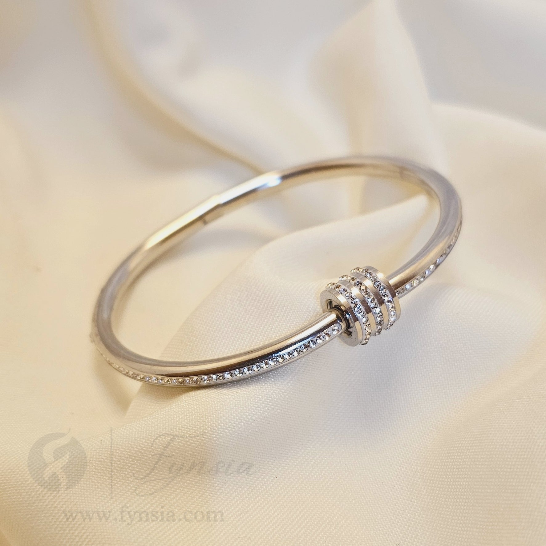 Hiba Silver Anti Tarnish Kada – Stainless Steel Bracelet | Fynsia