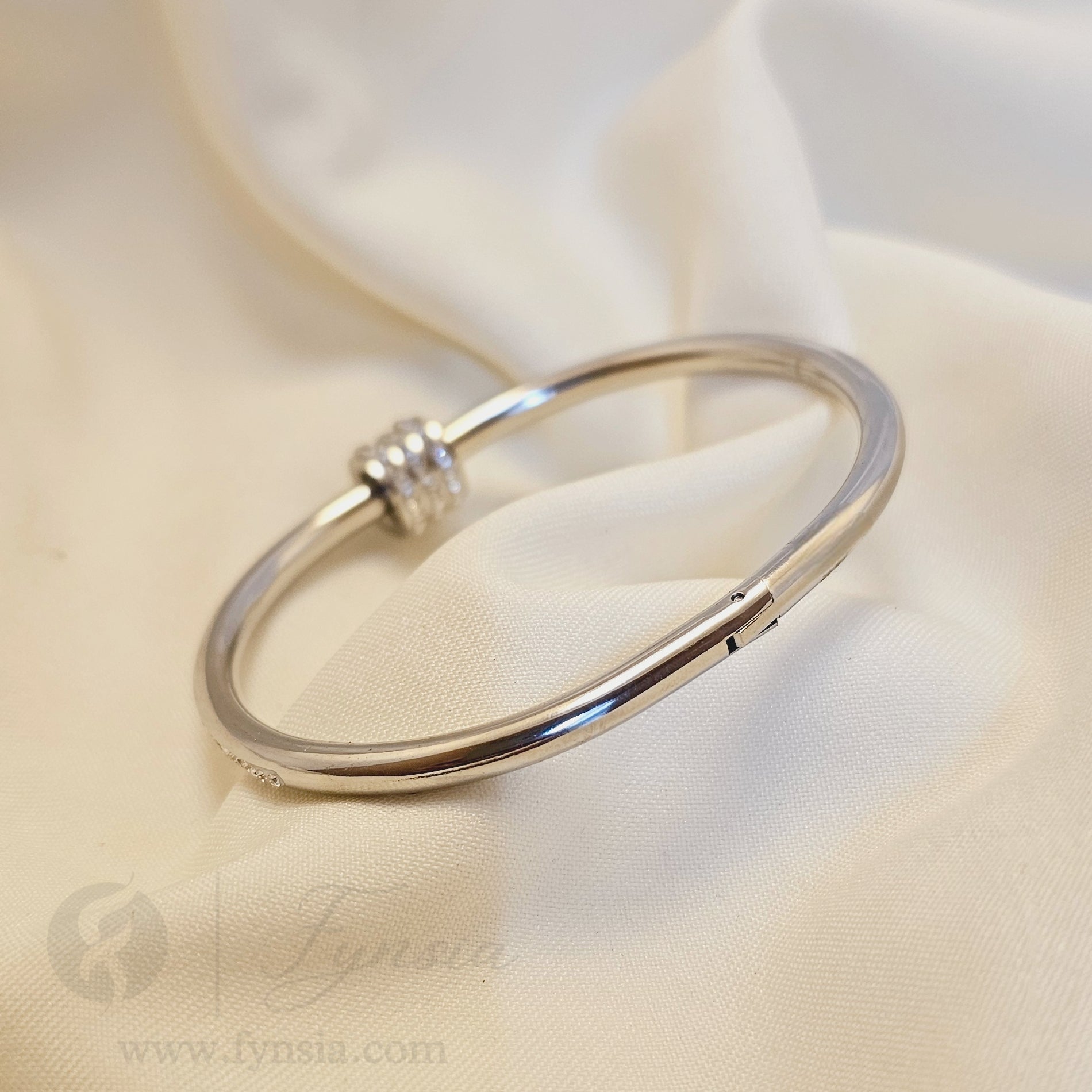 Hiba Silver Anti Tarnish Kada – Stainless Steel Bracelet | Fynsia