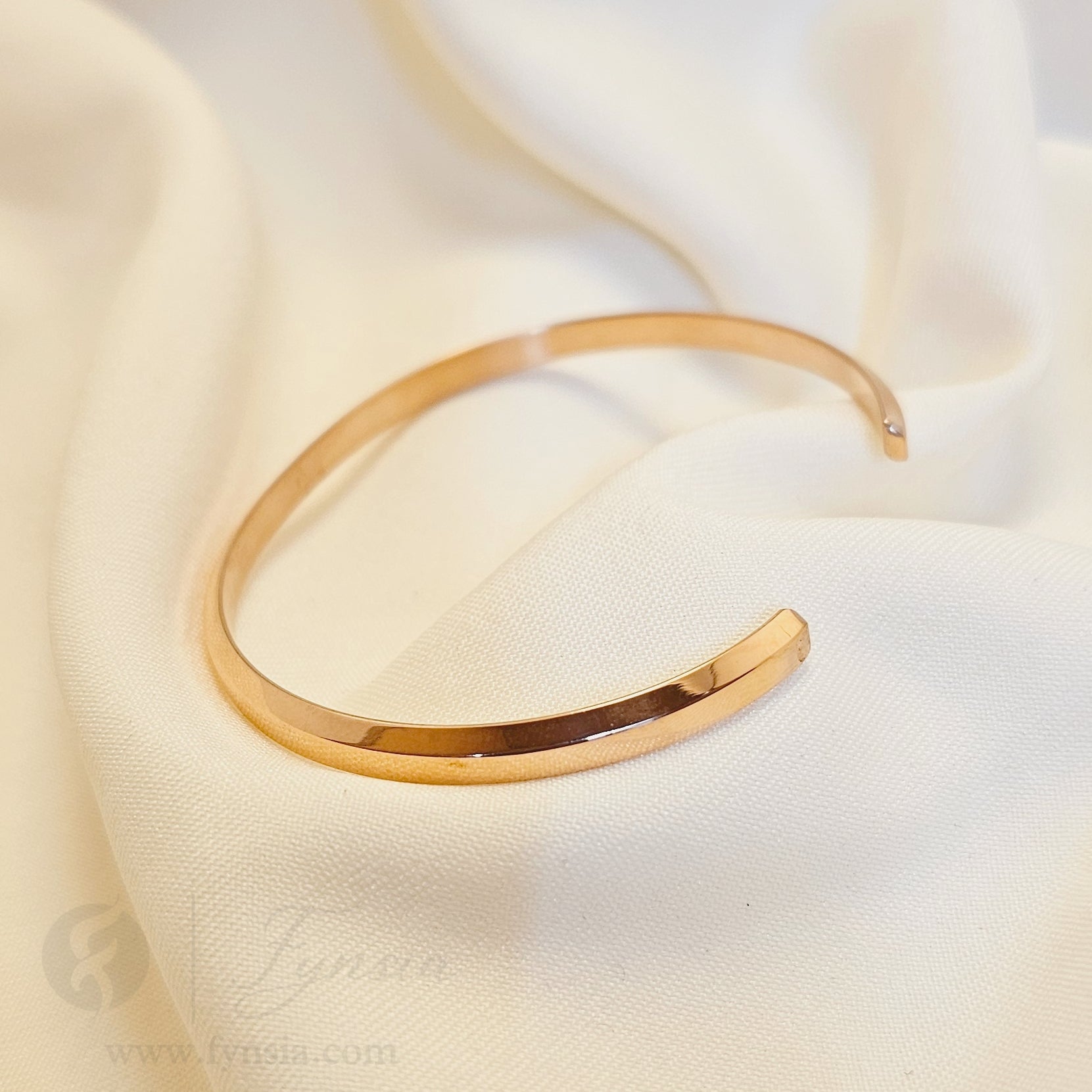 Avni Rosegold Anti Tarnish Kada – Stainless Steel Bracelet | Fynsia