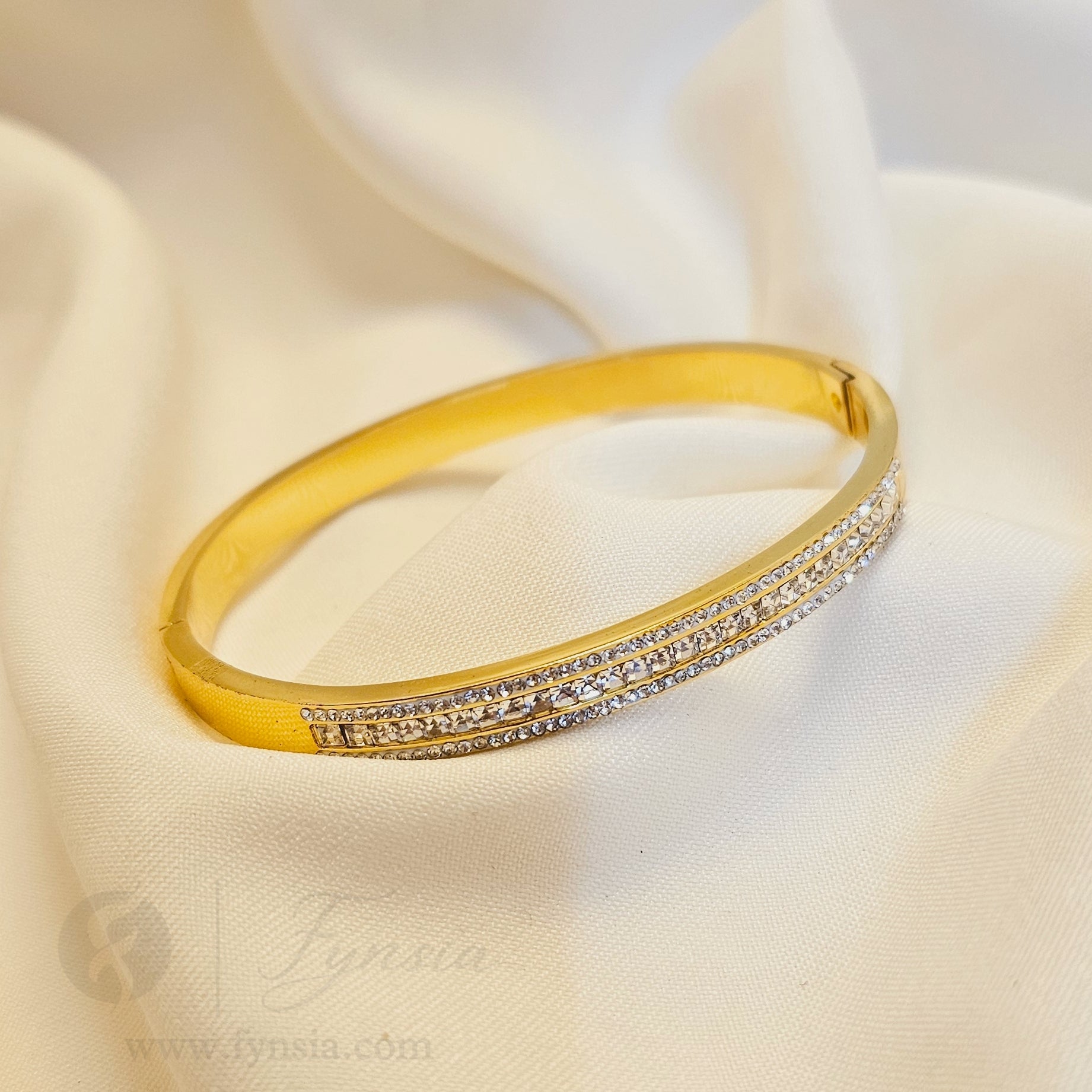 Nisman Golden Anti Tarnish Kada – Stainless Steel Bracelet | Fynsia