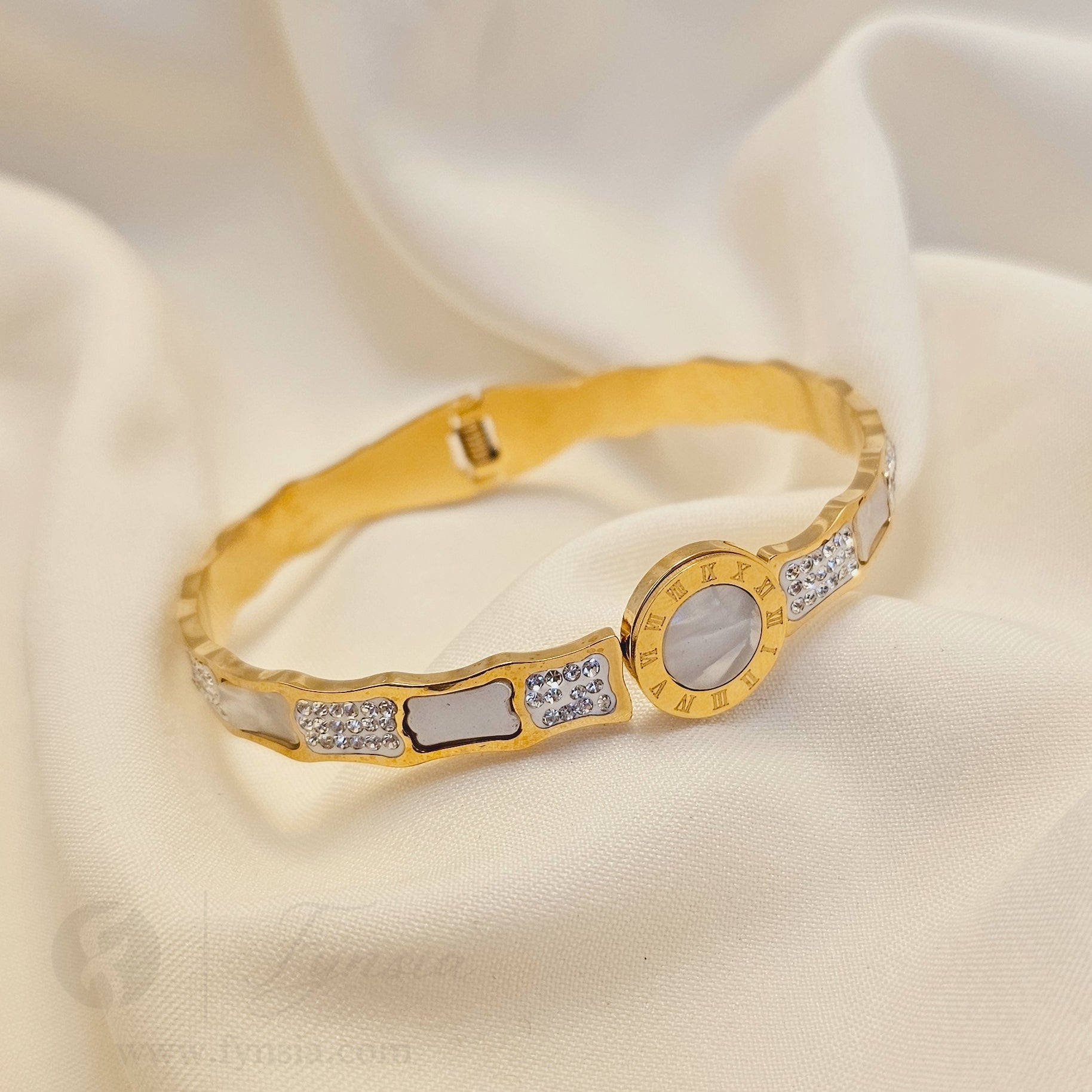 Charlotte Golden Anti Tarnish Kada – Stainless Steel Bracelet | Fynsia