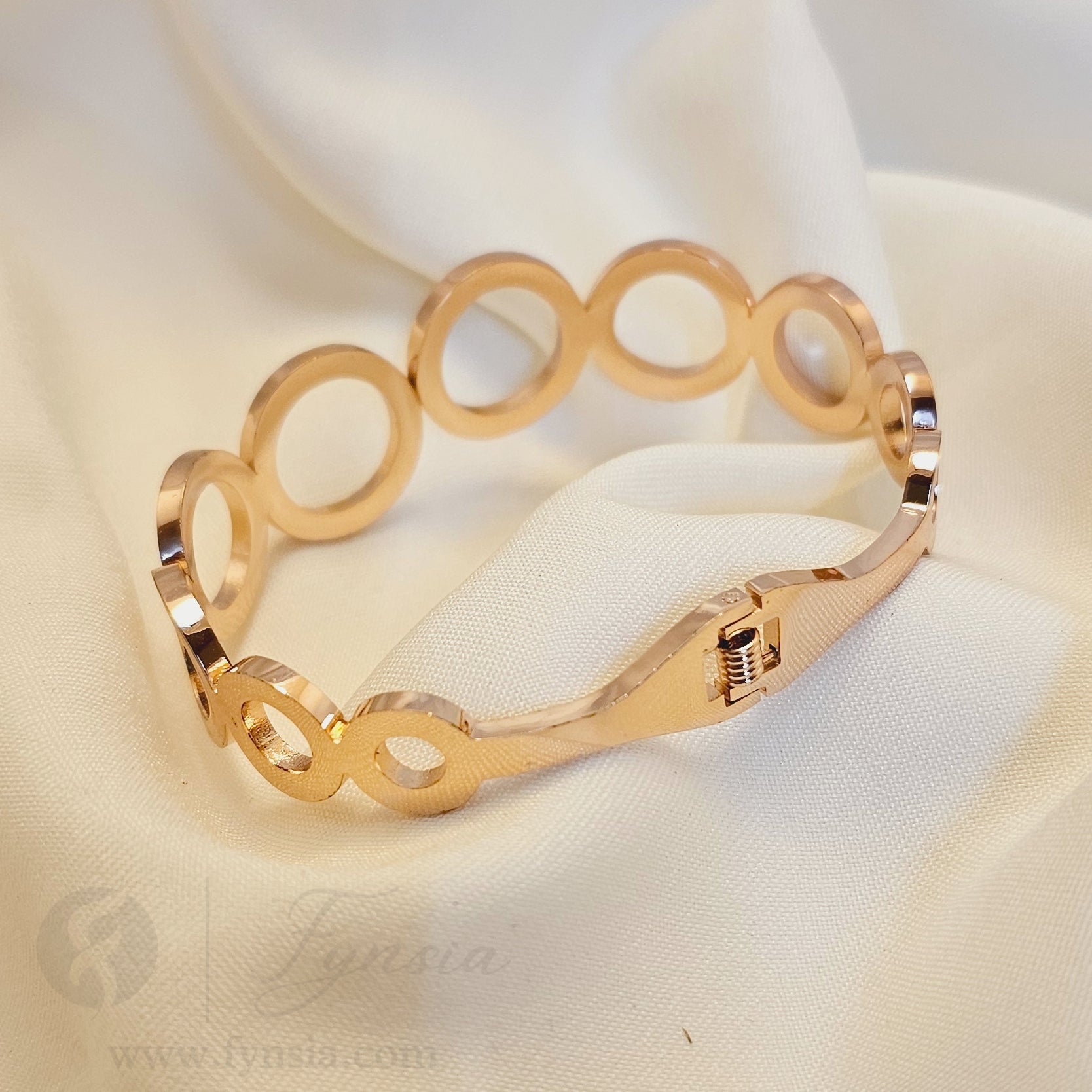 Sereen Rosegold Anti Tarnish Kada – Stainless Steel Bracelet | Fynsia