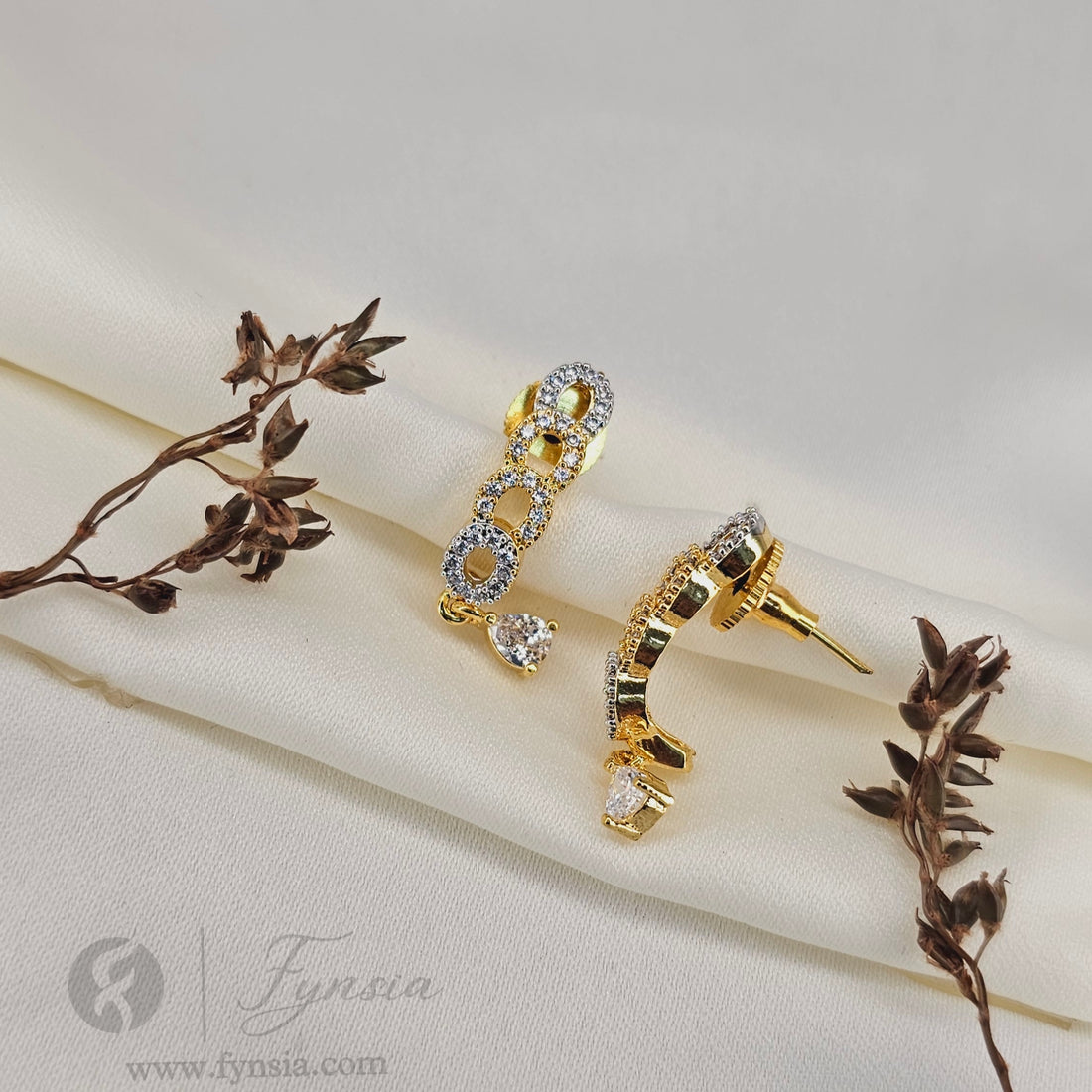 Soni Premium Zirconia Earring Studs | Anti-Tarnish - Daily Wear |  Fynsia