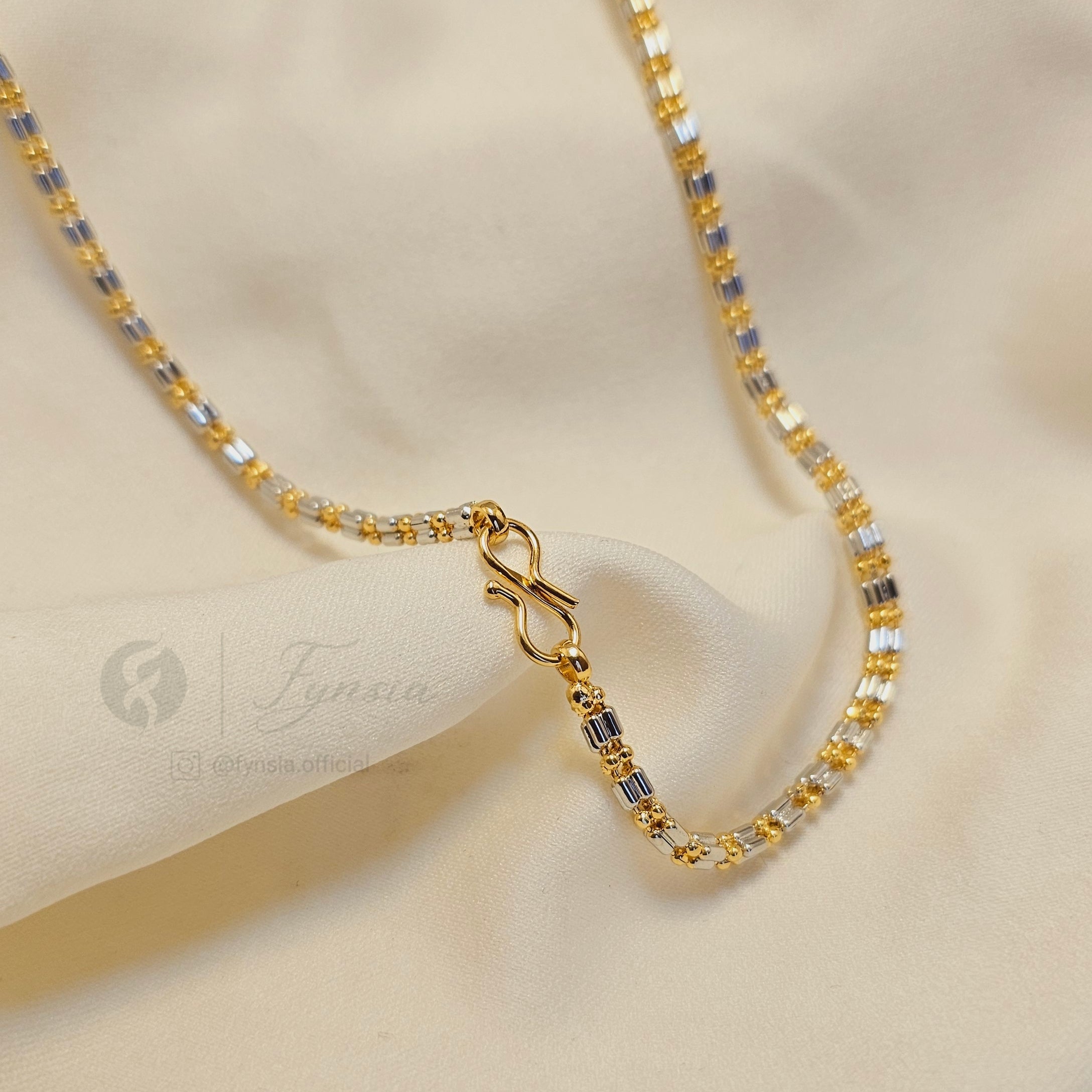 Rashmika 2 Tone Long Chain – 24 Inch Stainless Steel | Fynsia