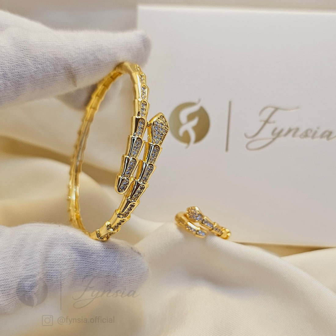Rhea Golden Kada Ring – Anti Tarnish Bracelet Ring | Fynsia