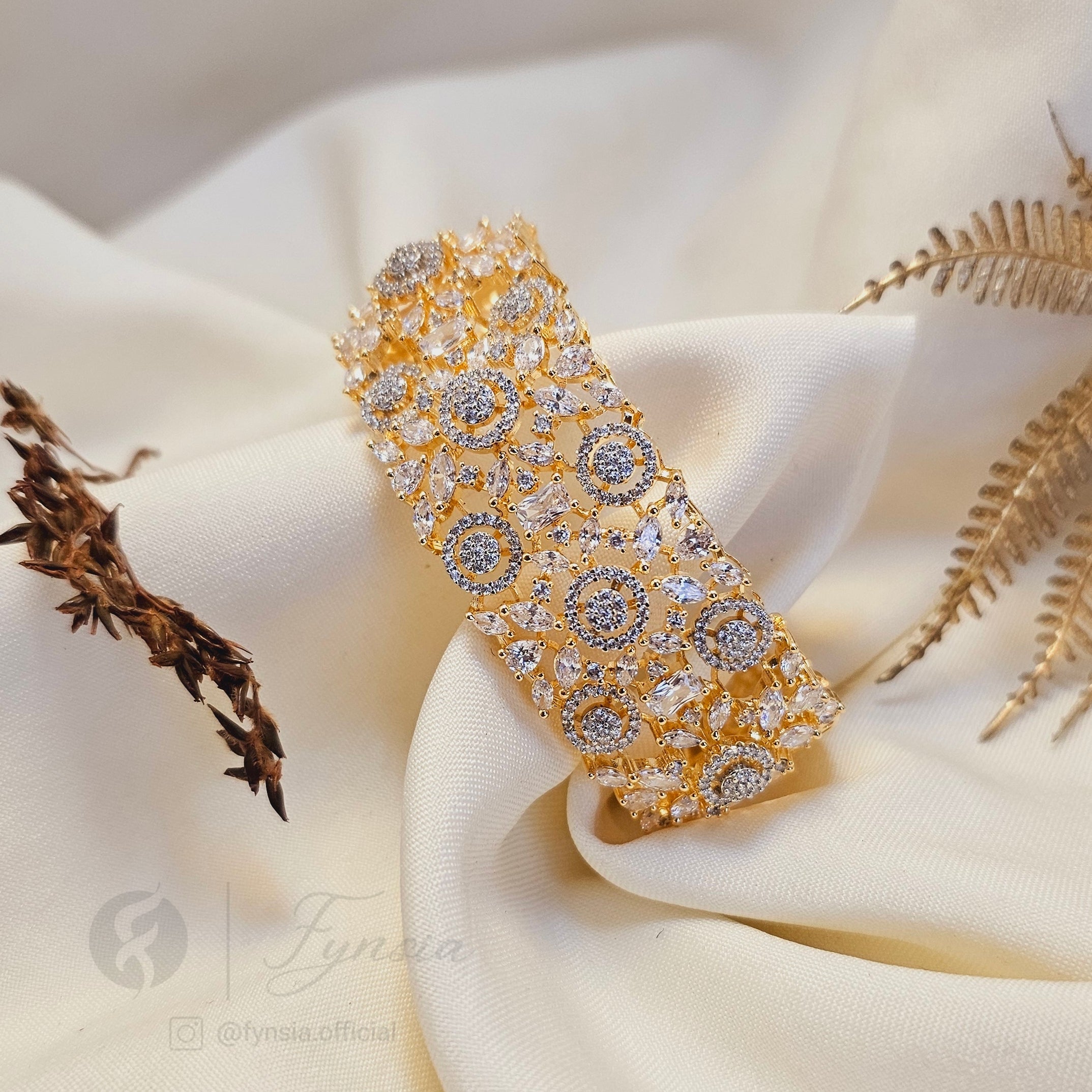 Vogue Diamond Kada – Gold Finish Bracelet | Fynsia