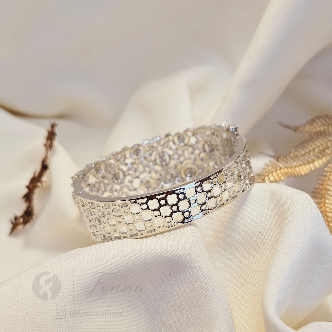 Vogue Diamond Kada – Silver Finish Bracelet | Fynsia