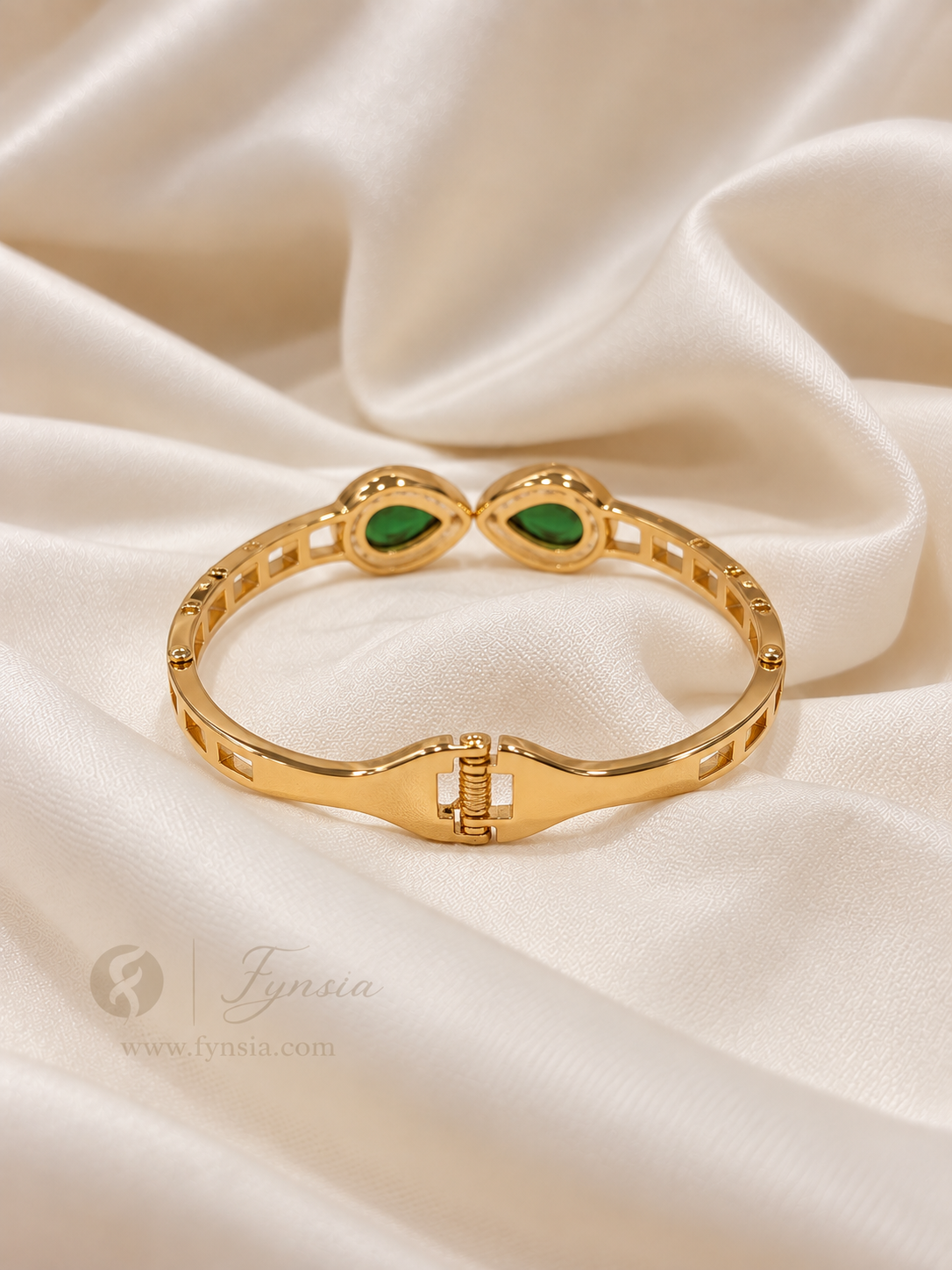Geet Golden Anti Tarnish Kada – Stainless Steel Bracelet | Fynsia