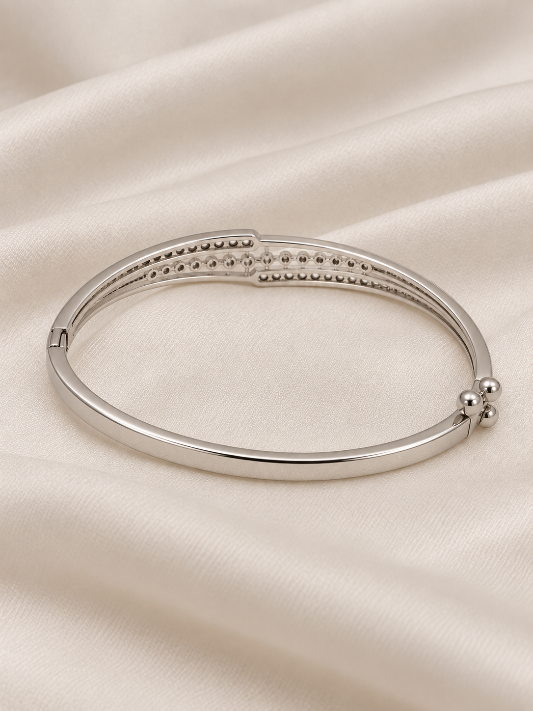 Mayra Crystal Diamond Kada - Silver Bracelet | Fynsia