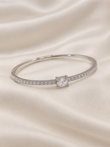 Namira Crystal Diamond Kada - Silver Bracelet | Fynsia