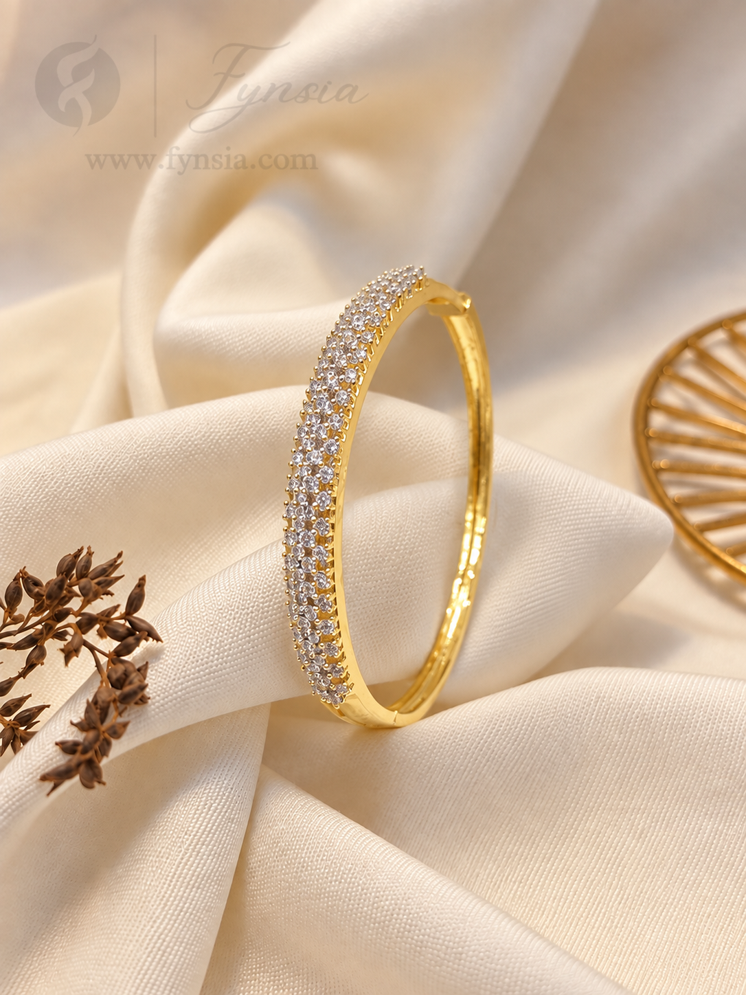 Raina Diamond Kada – Gold Bracelet | Fynsia