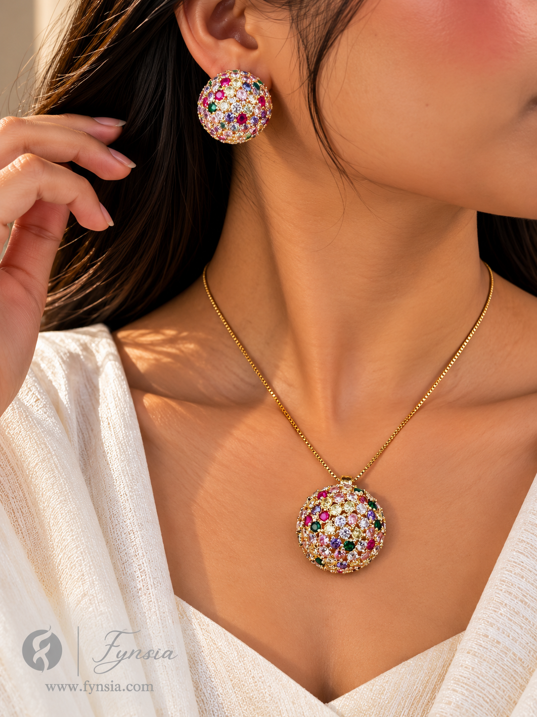 Bilkis Zirconia Multi Diamond Golden Tone Pendant Chain Set With Earrings | Fynsia