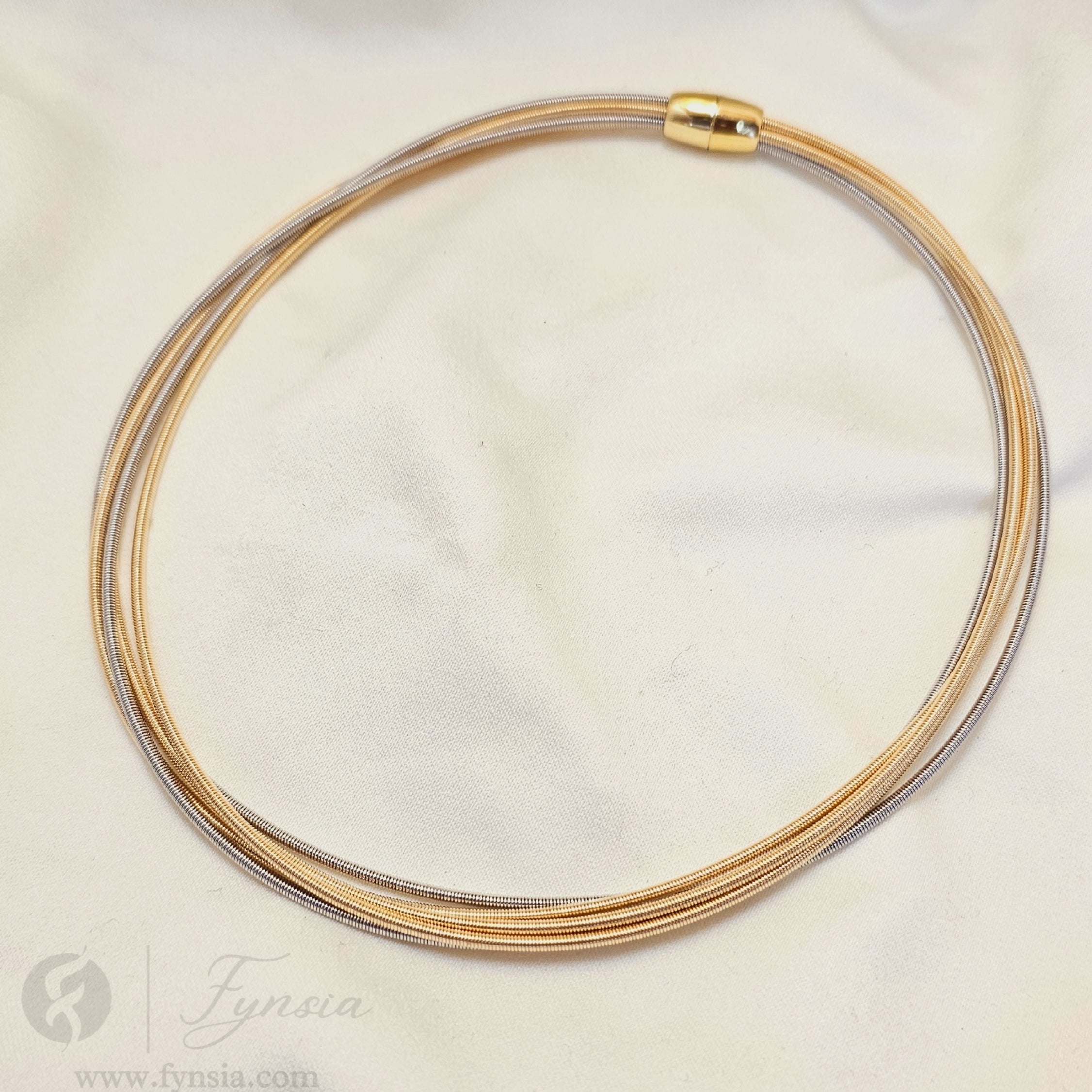 Herringbone 2 Tone Neckchain & Bracelet Combo – Anti Tarnish Jewelry | Fynsia