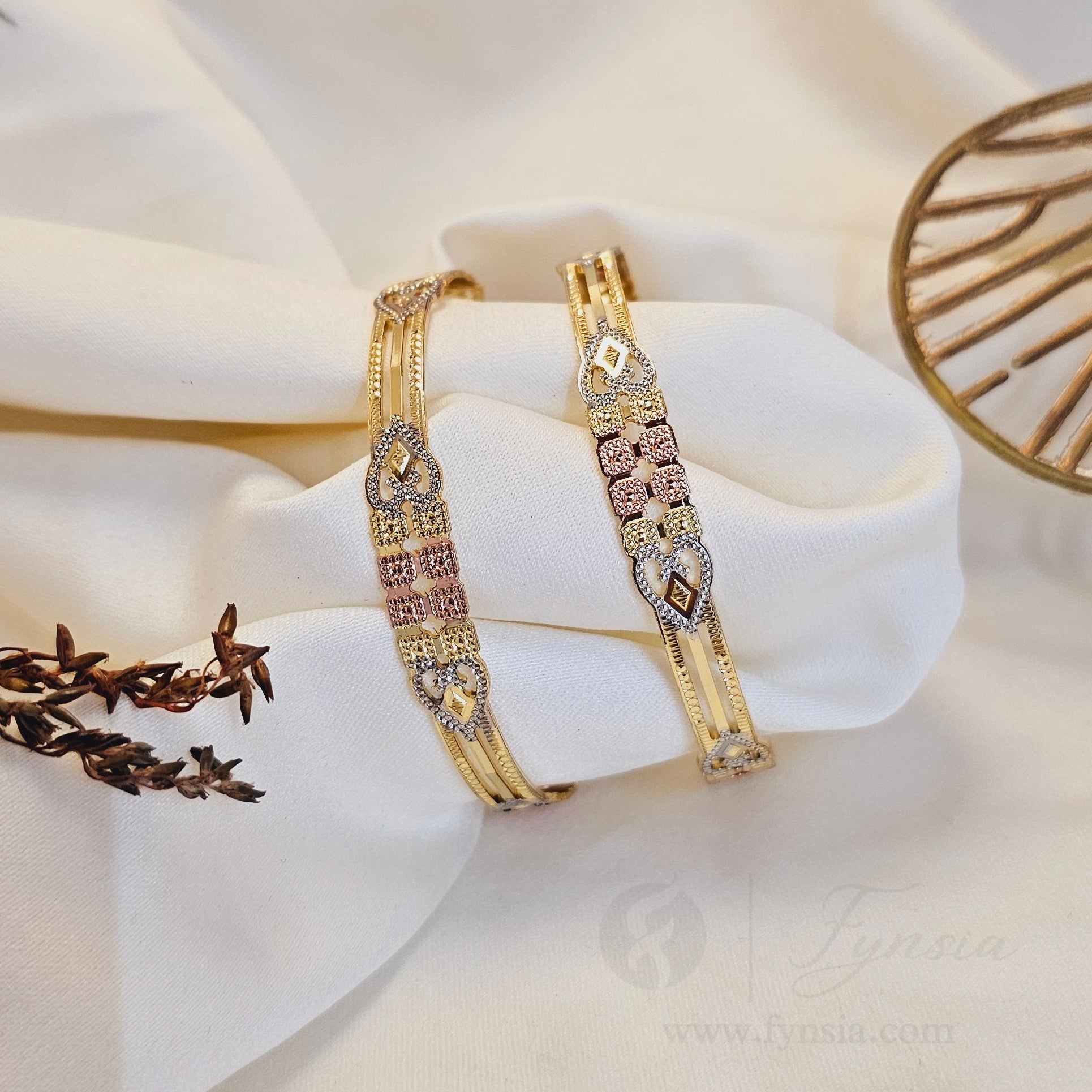 Riva Daily Wear 2pc Bangles | Fynsia