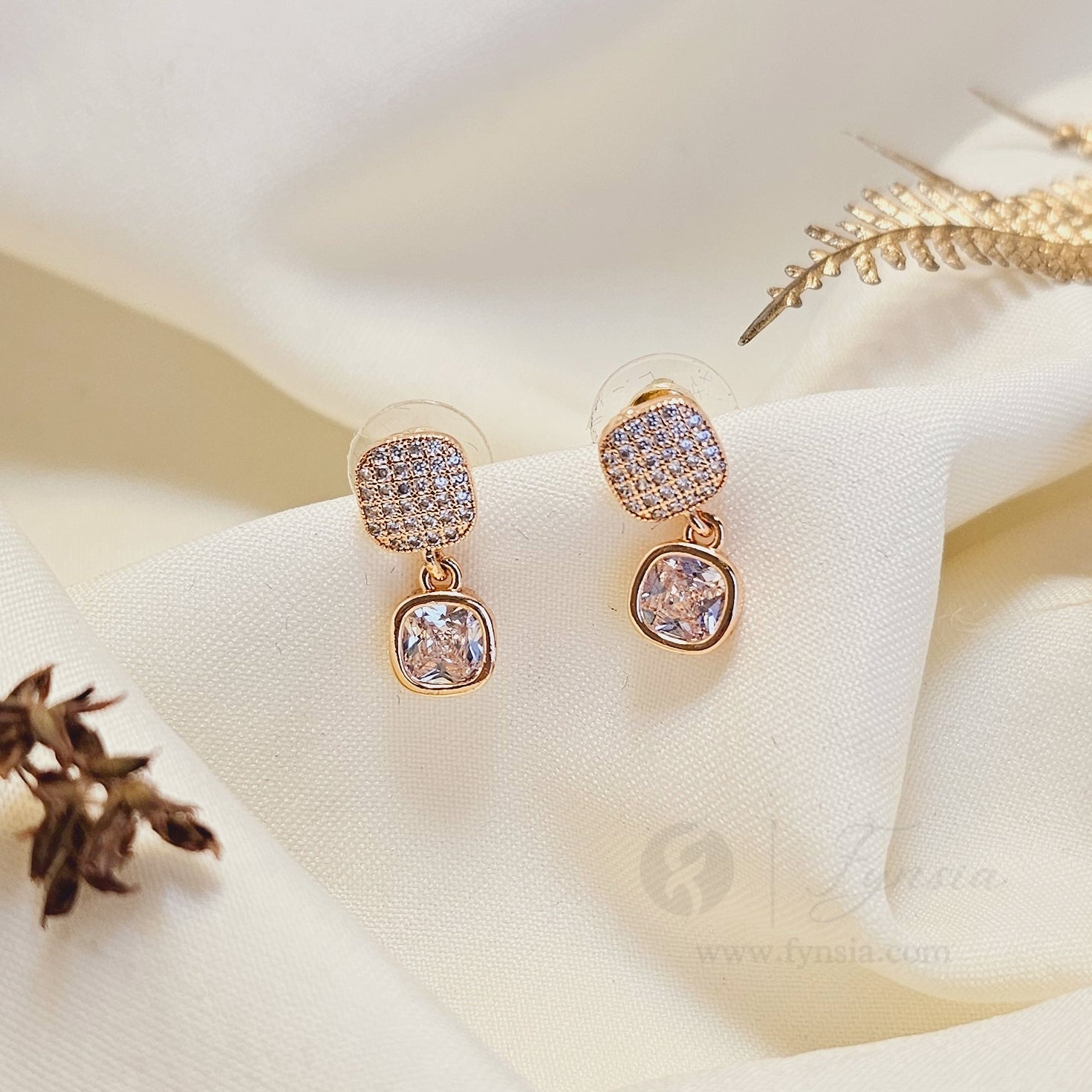Kashish Premium Zirconia Earring Studs | Anti-Tarnish - Daily Wear |  Fynsia
