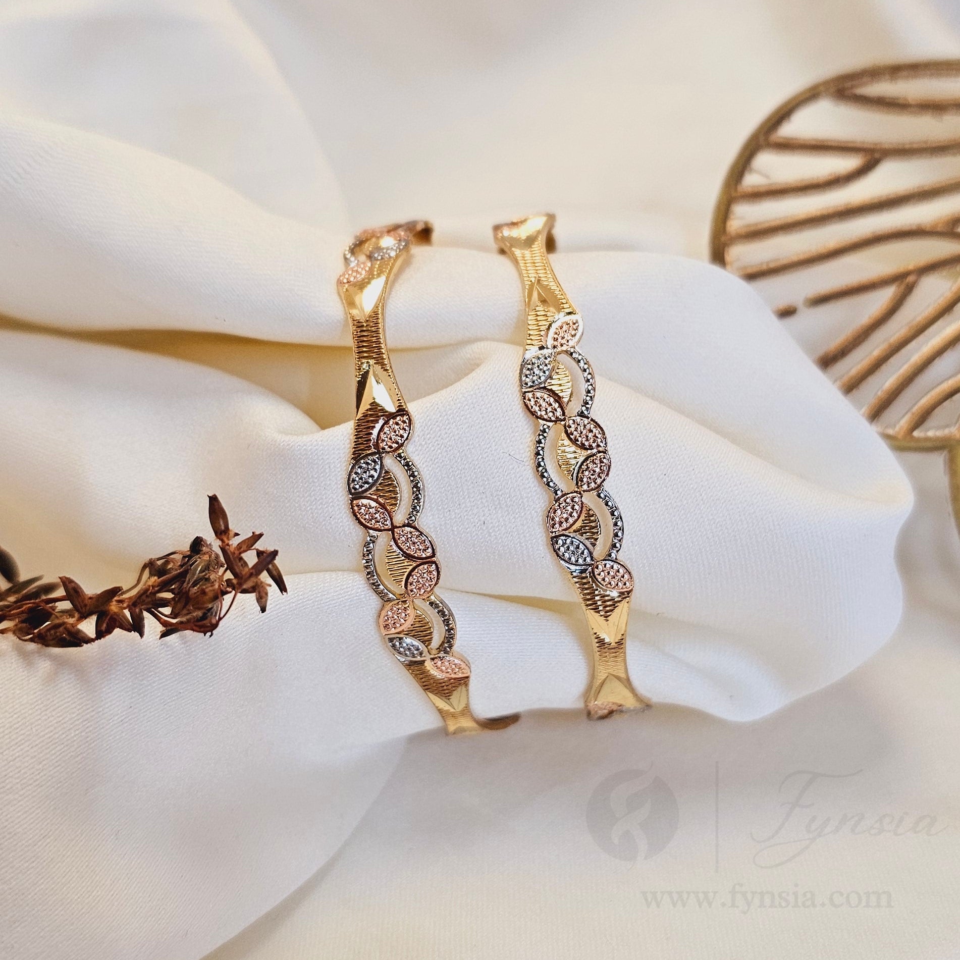 Huda Daily Wear 2pc Bangles | Fynsia