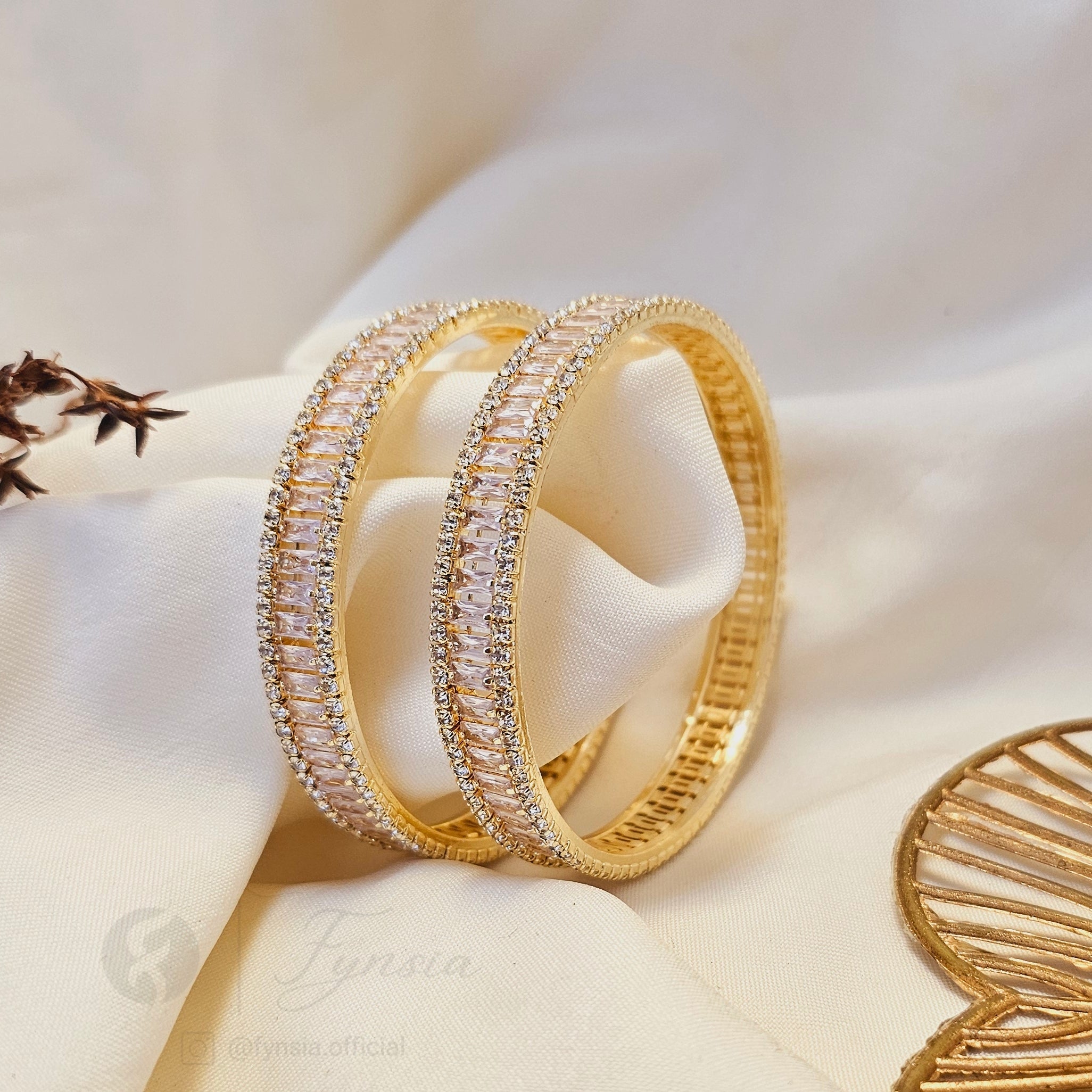 Golden Bella 2pc Bangles Set For Girls and Women