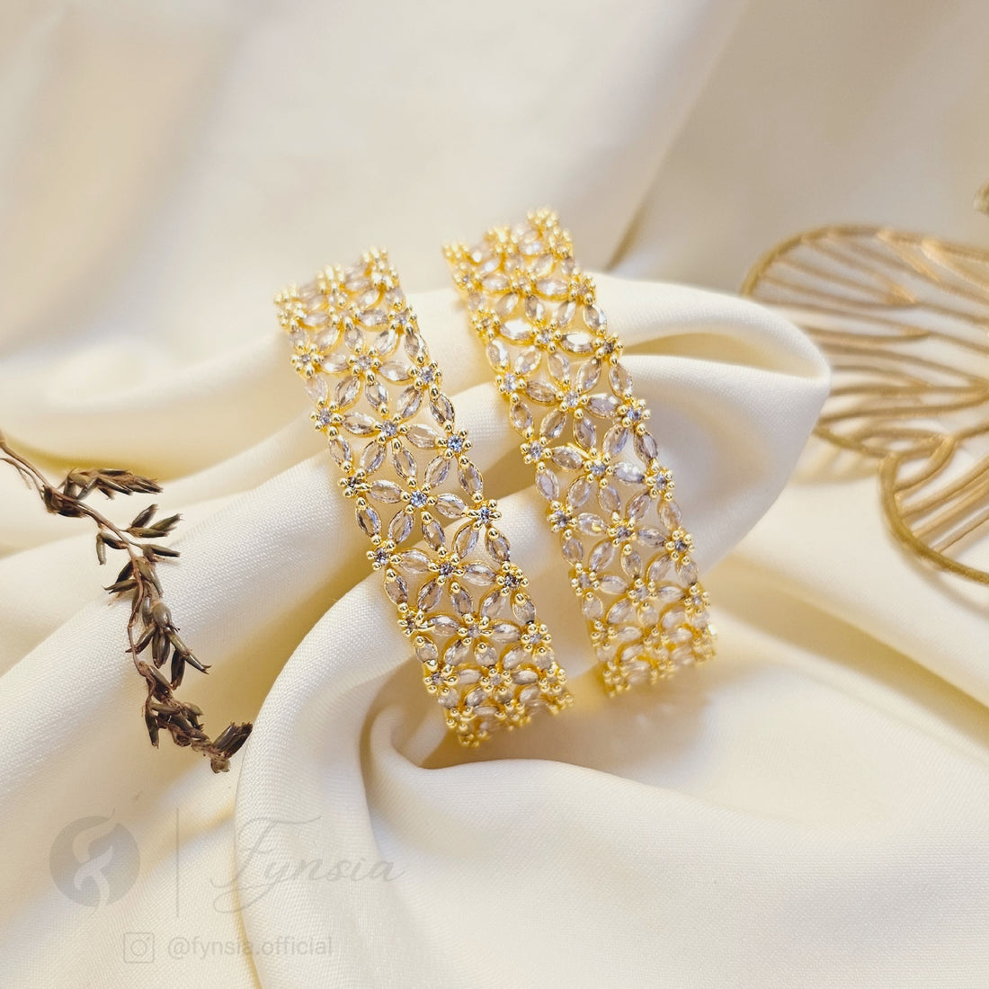 Golden Premium Bridal American Diamond Bangles For Girls And Women